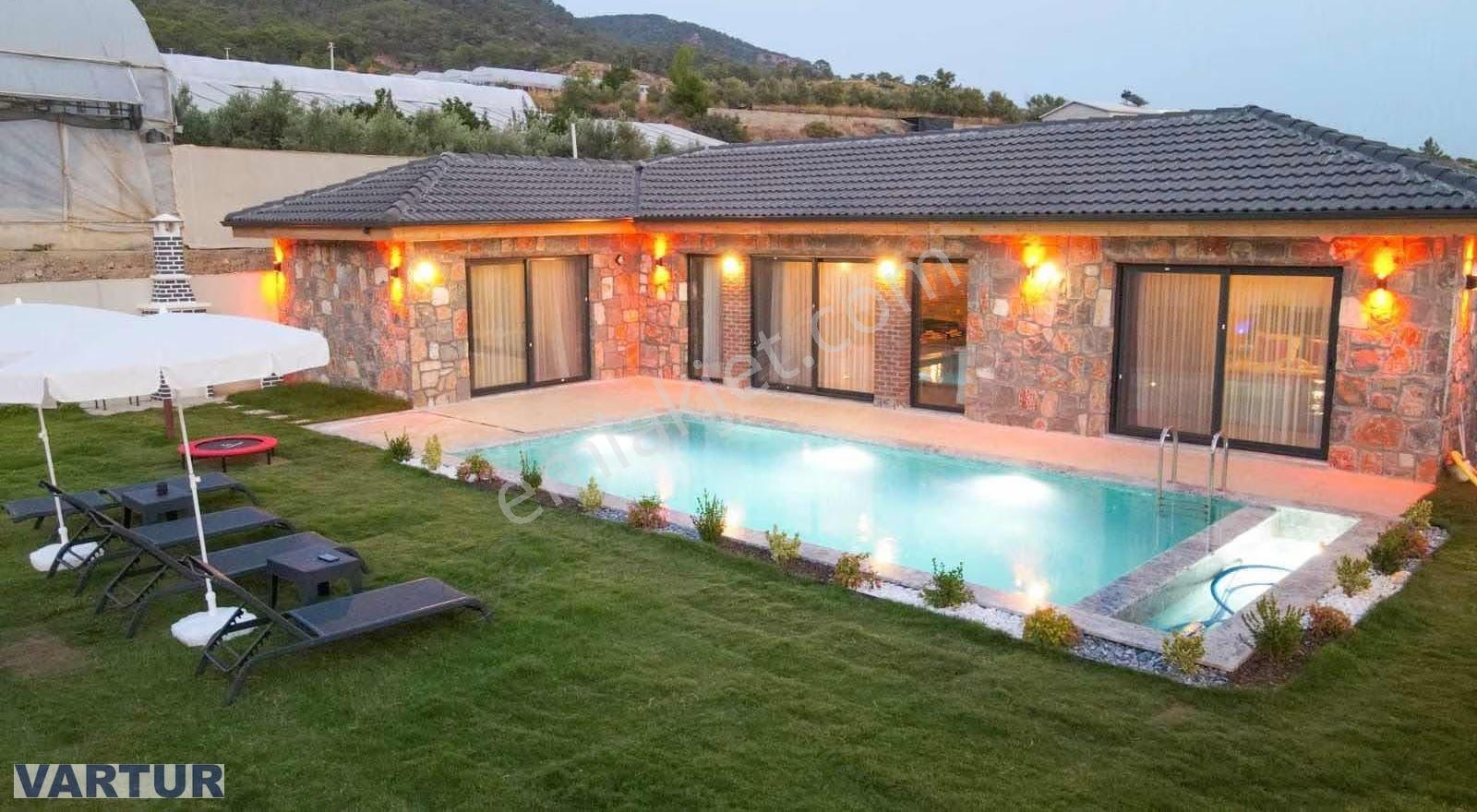 Eldirekte Uzun Dönem Kiralık Villa - Görsel 13
