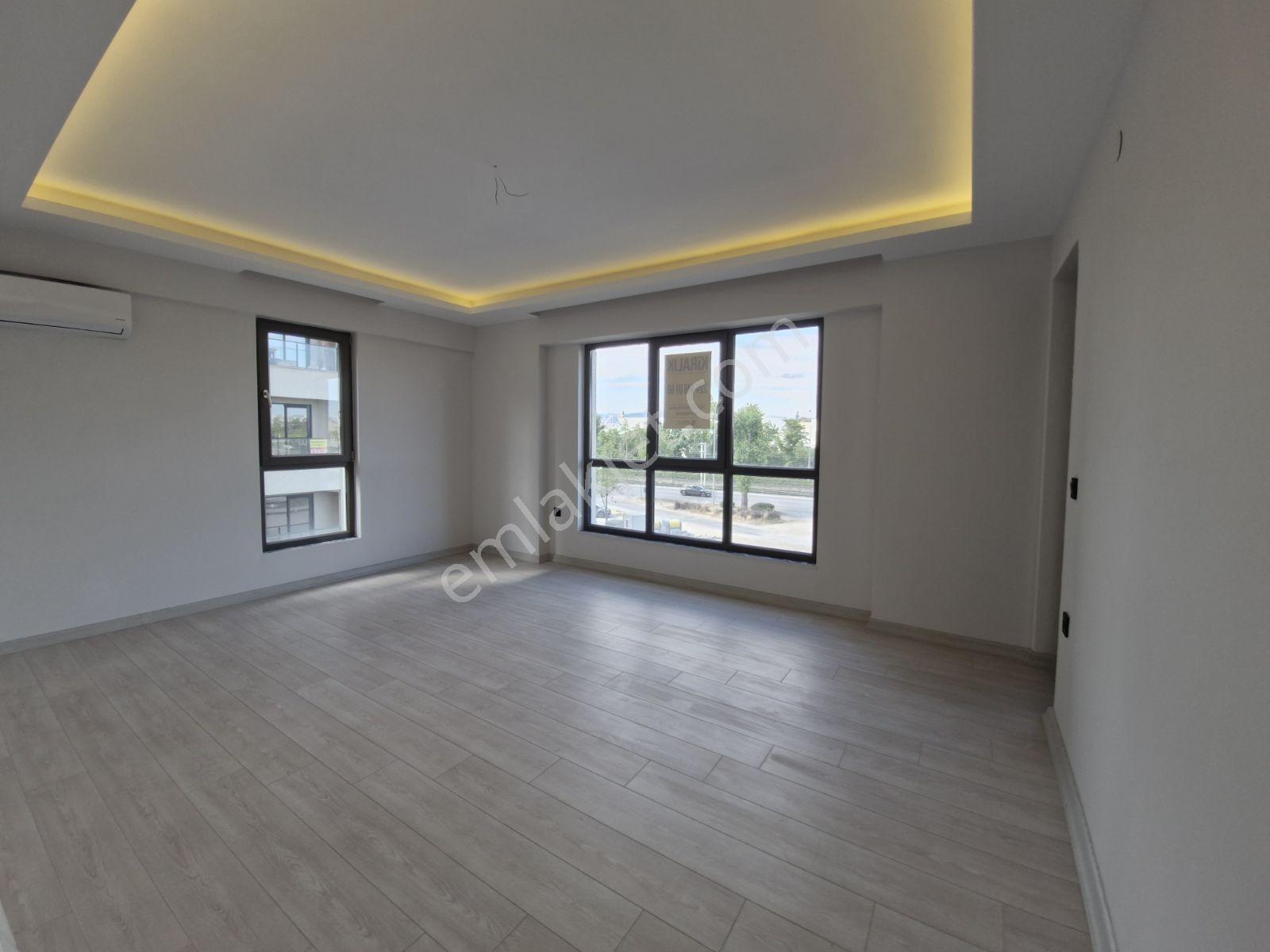 Akpınar Metro Yanı Kiralık Daire- Akyükselen Öncü 5 Sit.