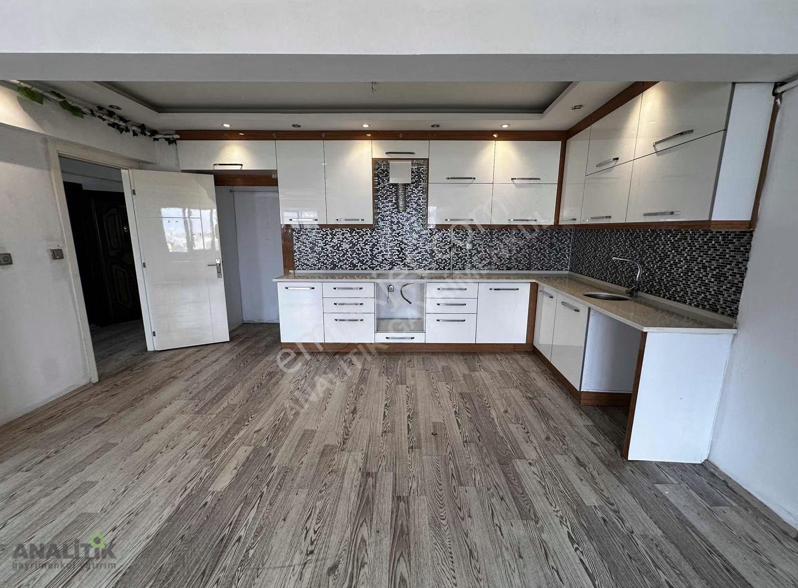 Denizli Lisesi Işıklarında Lüks Kiralık 3+1 Arakat Daire - Görsel 11
