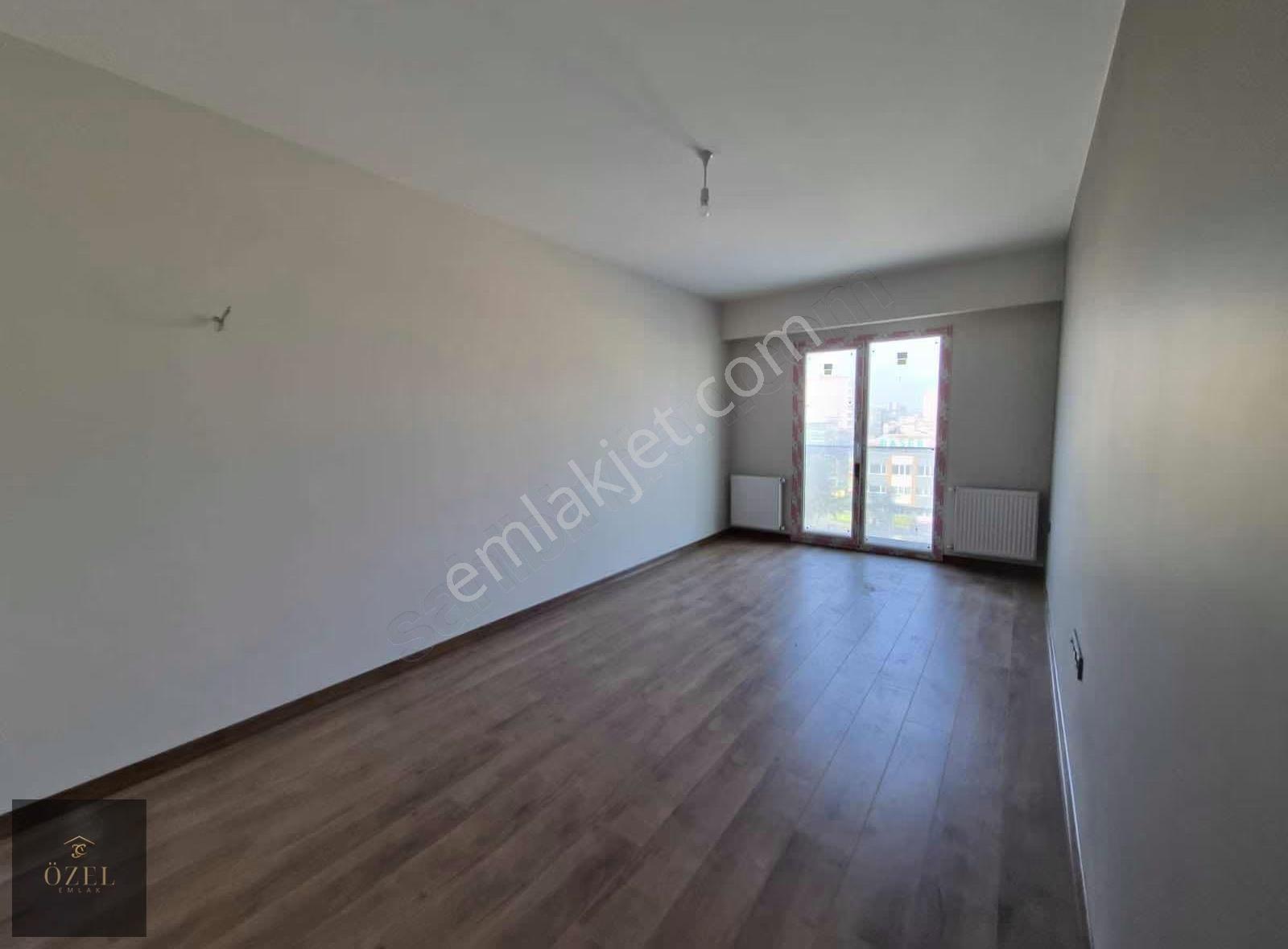 Sitede Kiralık Daire 2+1