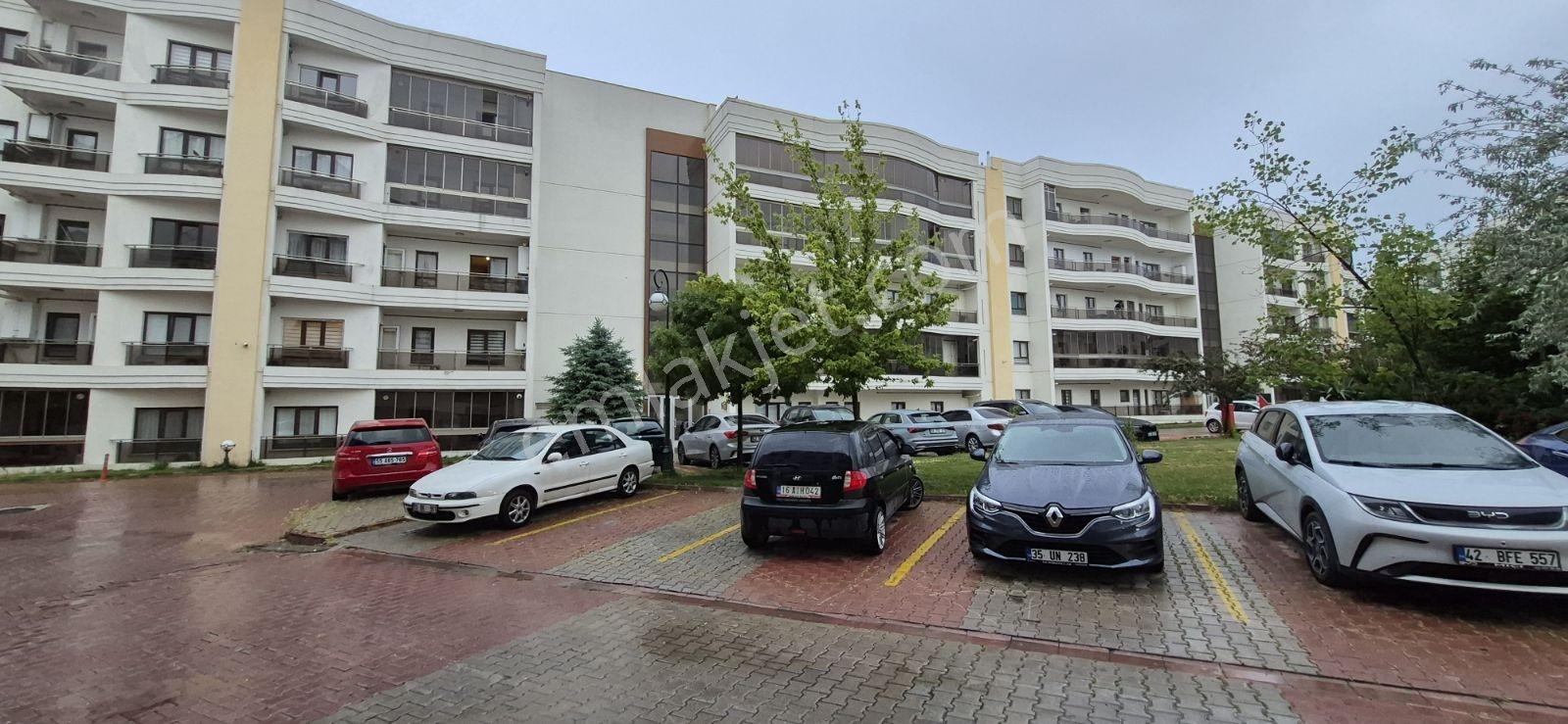 Bosnahersek Bakyapı'da Kiralık 2+1 Daire Daire