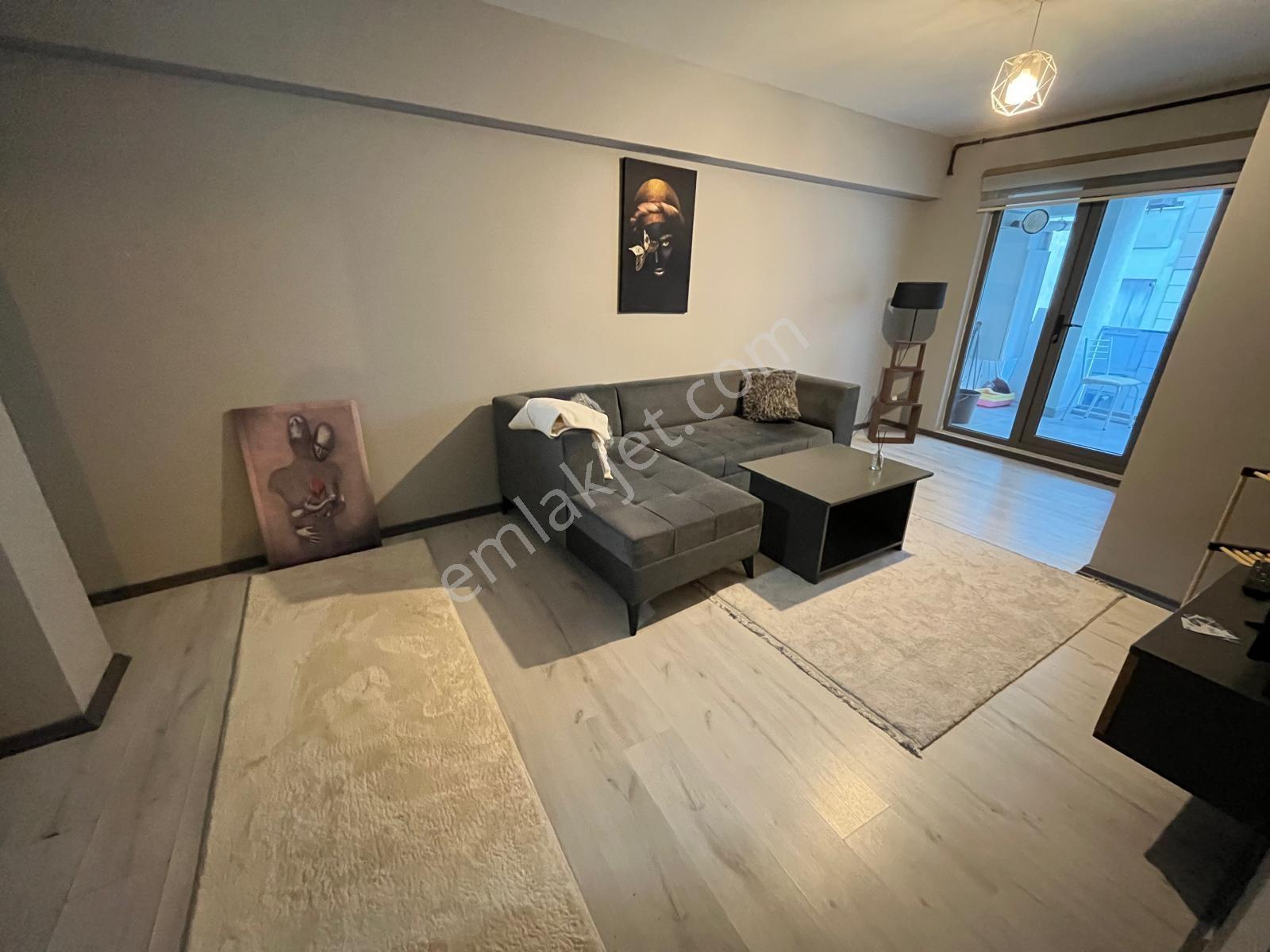Garanti Bankası Arkası 1+1 Eşyalı Arakat Geniş M2 Daire - Görsel 3