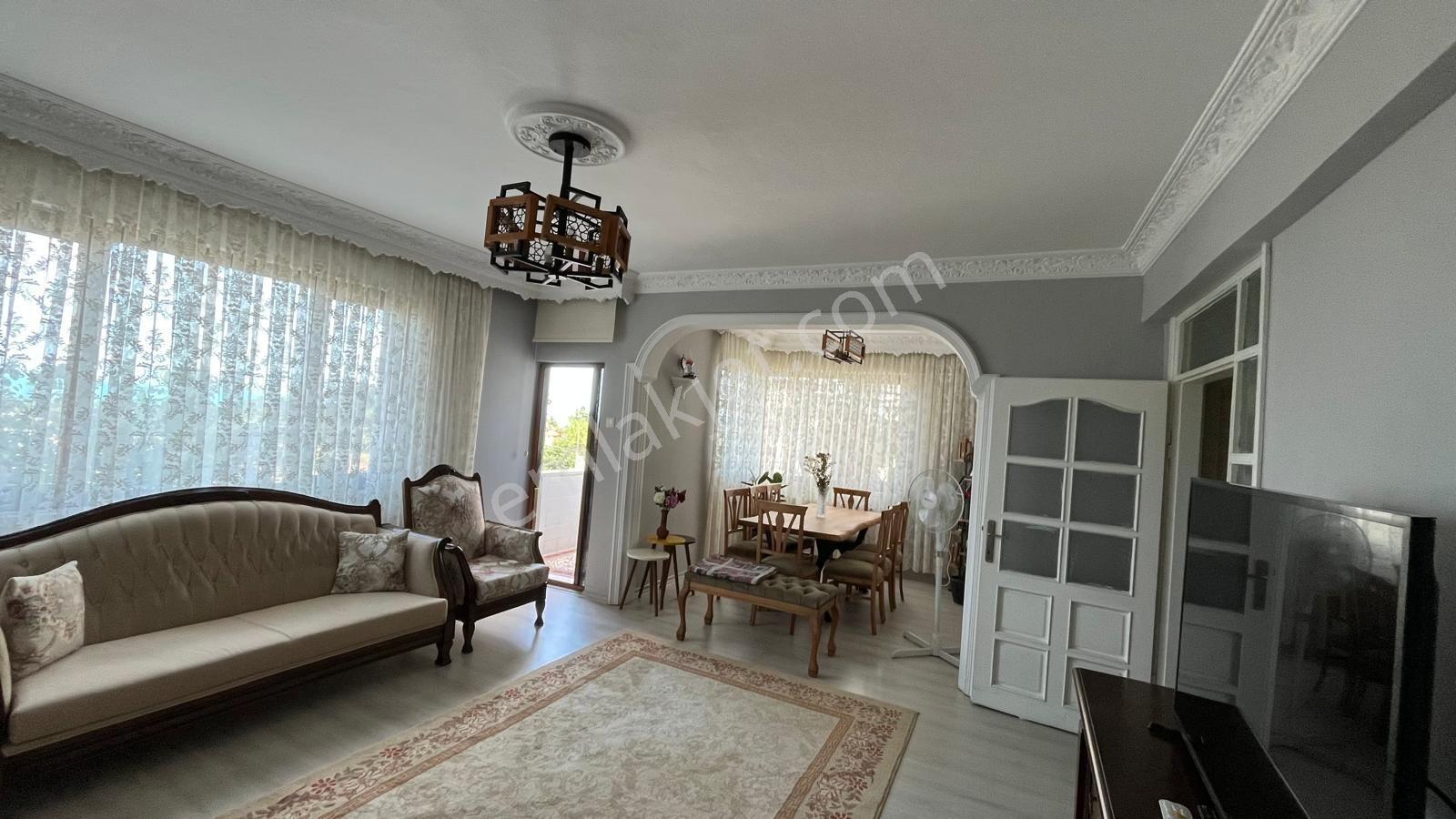 Trabzon Yıldızlı'da Satılık Daire - Görsel 3
