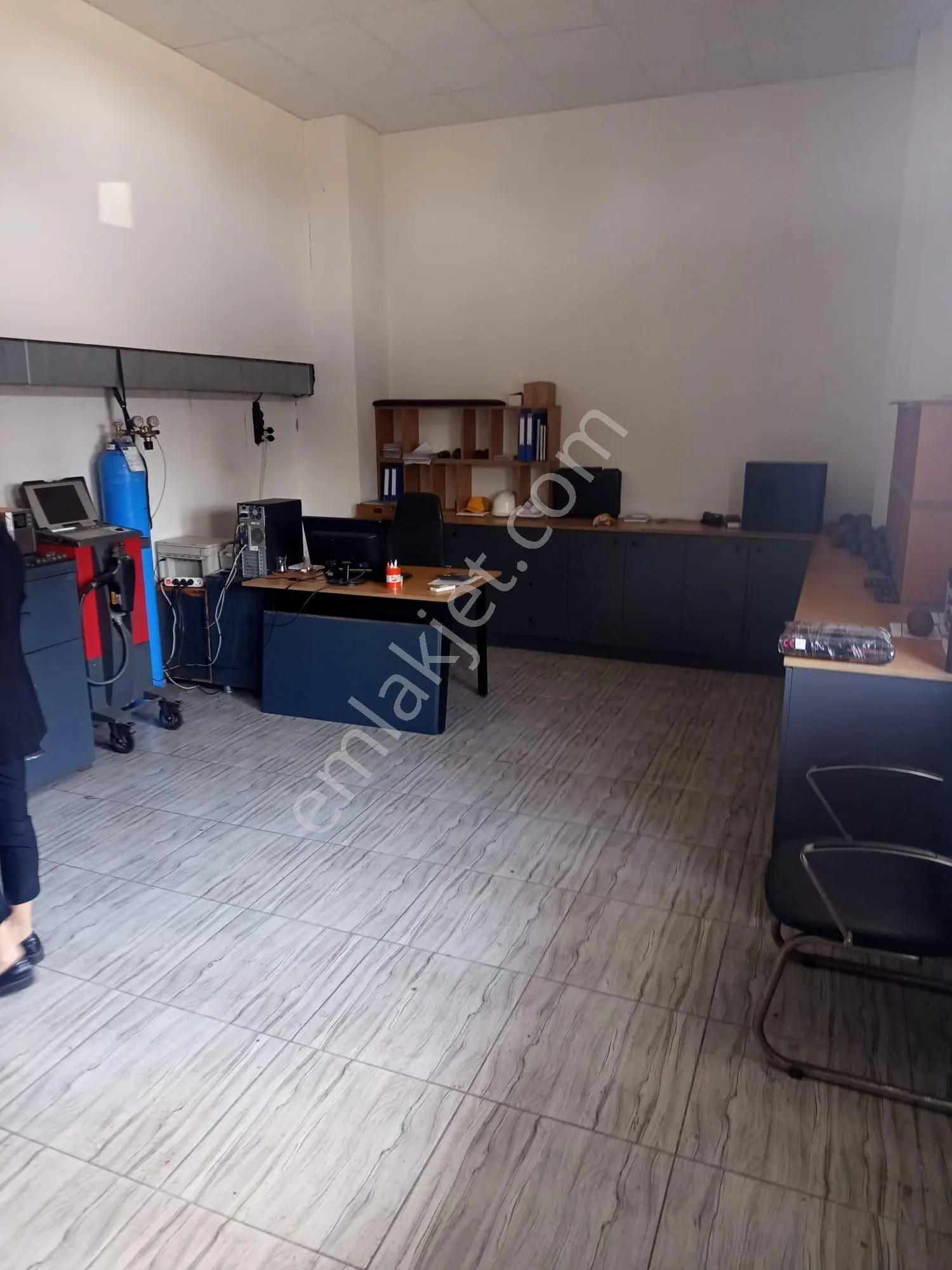 Organize Sanayi 7353m2 Arsa 3181m2 Kapalı+500m2 Ofis Yükseklik 9m İlk Giriş Fabrikası E-5 Ten 300m - Görsel 3