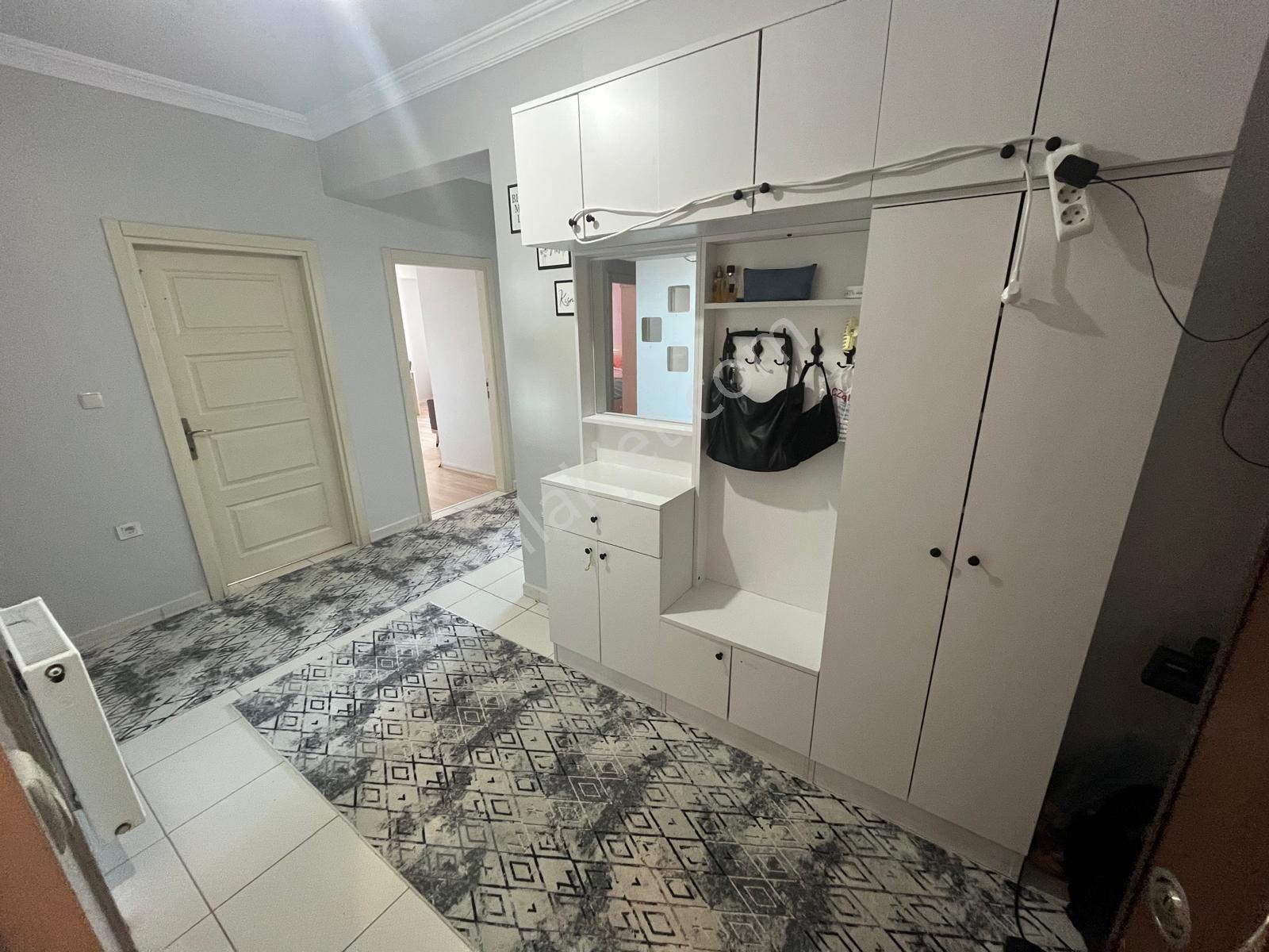 Trabzon Pelitli'de 3+1 Kiralık Daire - Görsel 17