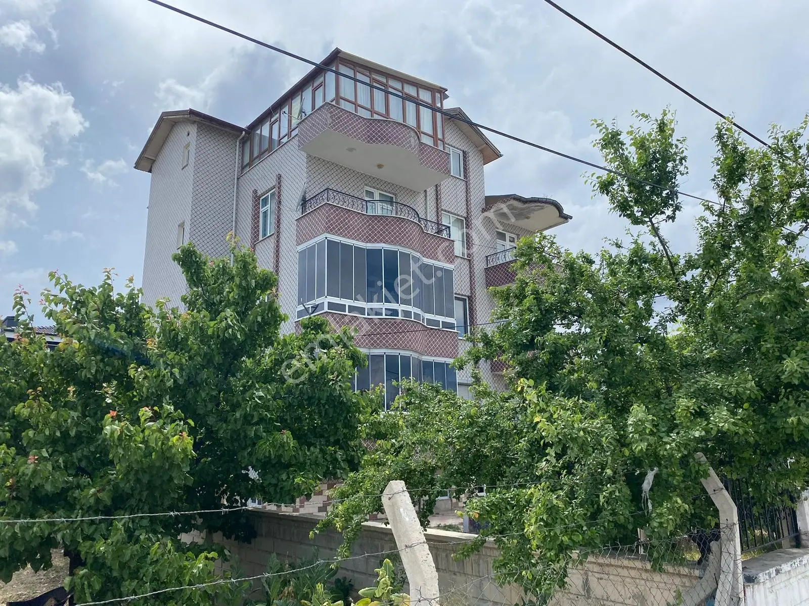 Sille Ak Mah'de Dört Cepheli Hobi Bahçeli 3+1 Bakımlı Daire ! - Görsel 3