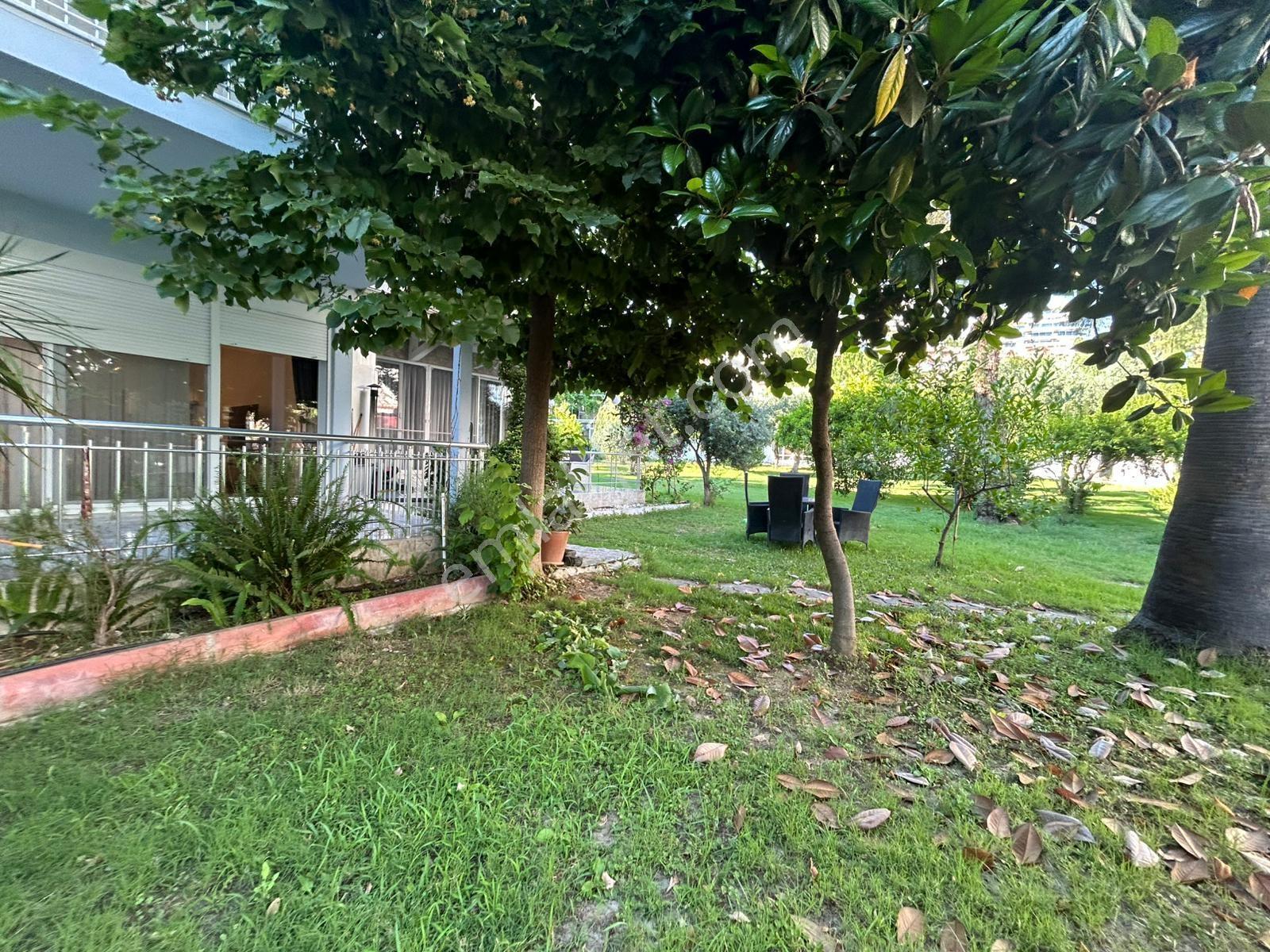 Alanya Konaklıda Denize Sıfır Site İçinde Satılık Lüks 4+1 Villa - Görsel 31