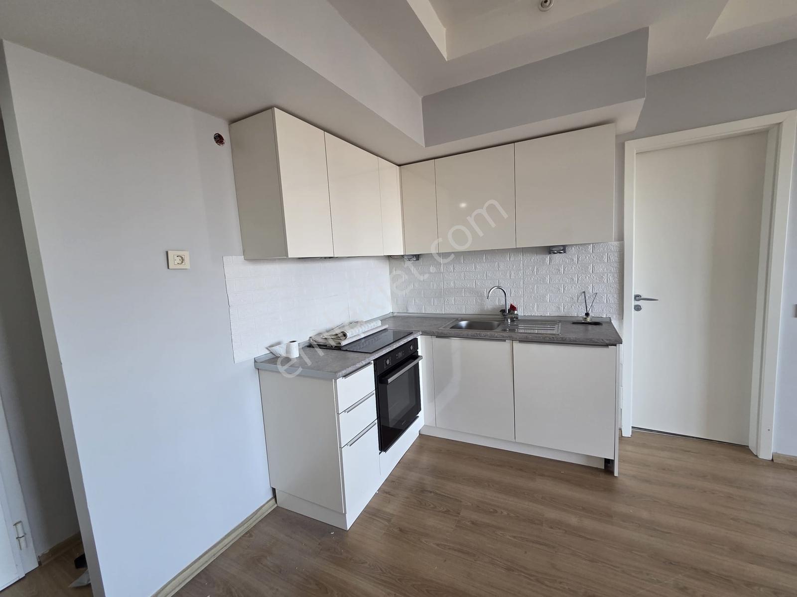 Kartal Metsan Nexus'ta Metroya 5 Dk Deniz Manzaralı 1,5+1 - Görsel 30