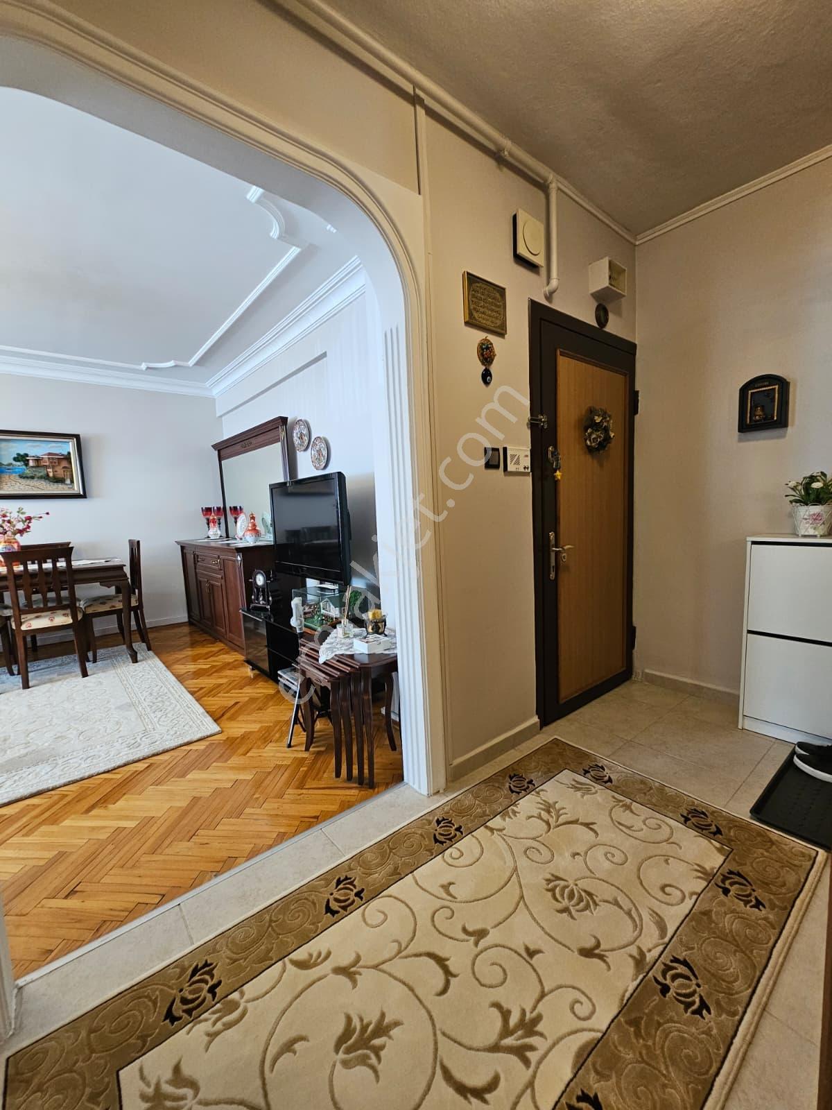 Altayçeşme Site İçi Güvenlikli Otoparklı Metro 2dk Masrafsız 3+1 - Görsel 14