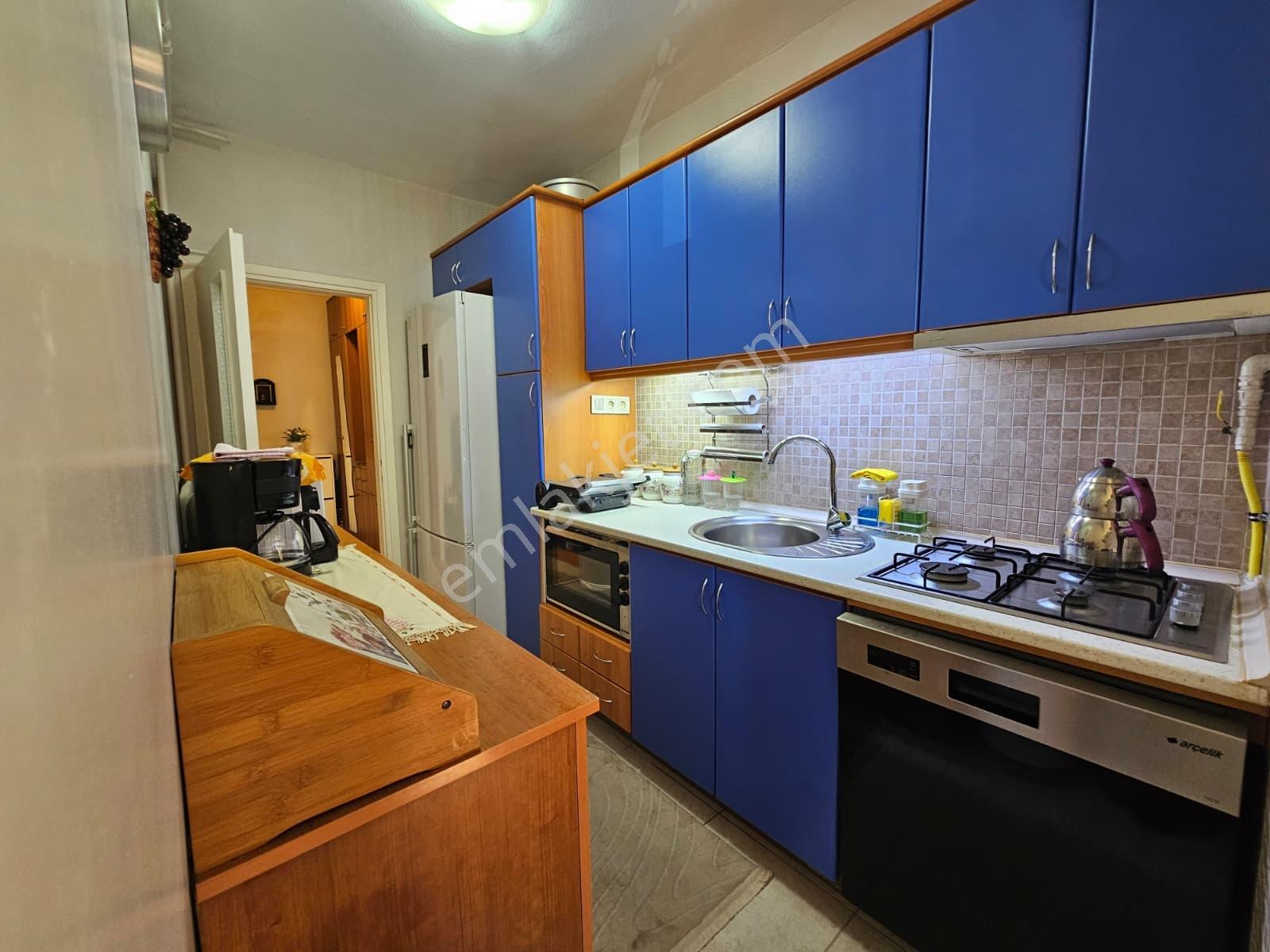 Altayçeşme Site İçi Güvenlikli Otoparklı Metro 2dk Masrafsız 3+1 - Görsel 16