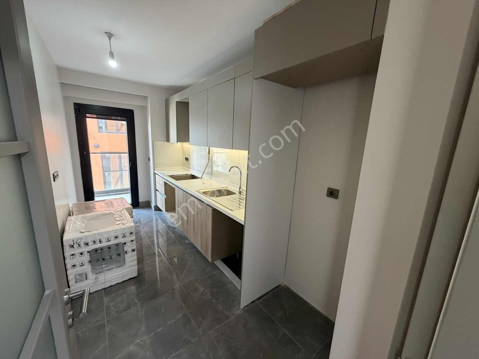 F-l Emlaktan Bulgurlu Yeni Altınköy-2 Sitesi 5.kat Önü Açık - Görsel 20