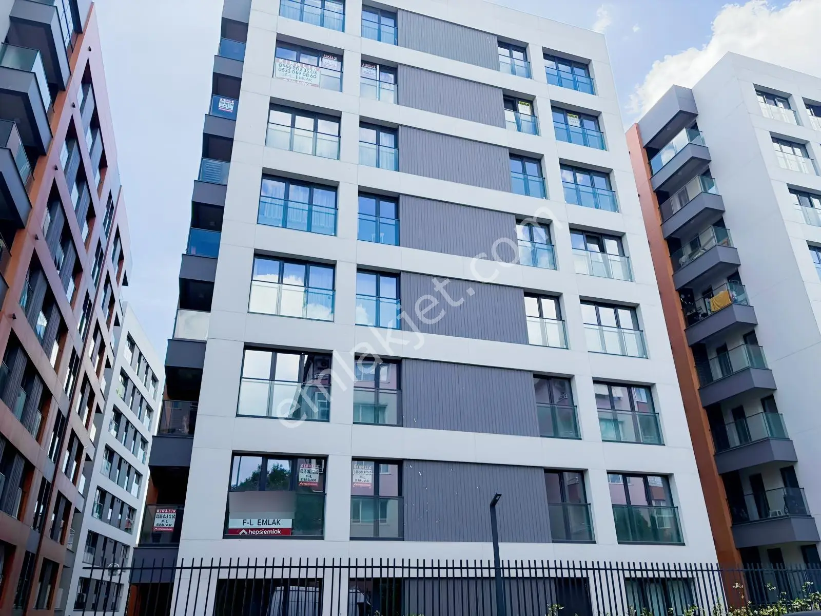 F-l Emlaktan Bulgurlu Yeni Altınköy-2 Sitesi 5.kat Önü Açık - Görsel 33