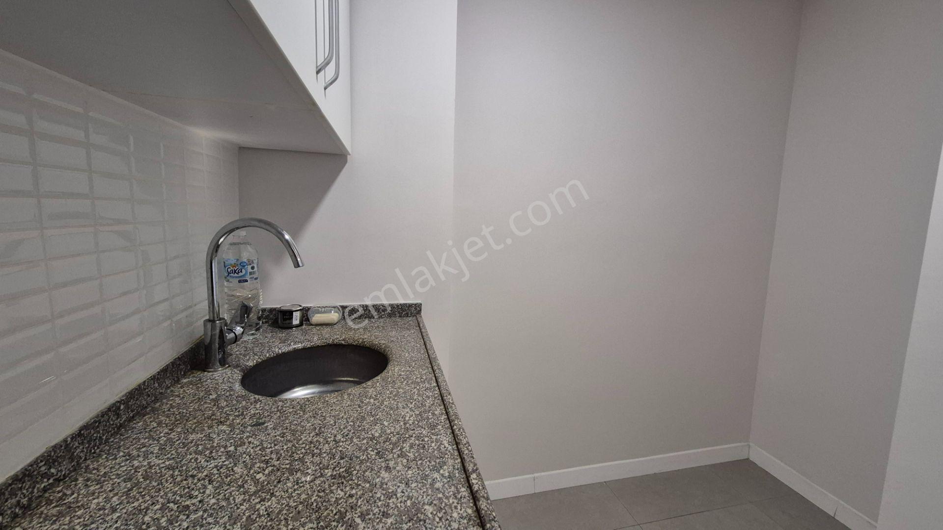 Tunatan Kavşağı Bu Yapı Centrum’da 2 Odalı 65 M² Lüks Kiralık Ofis - Görsel 16
