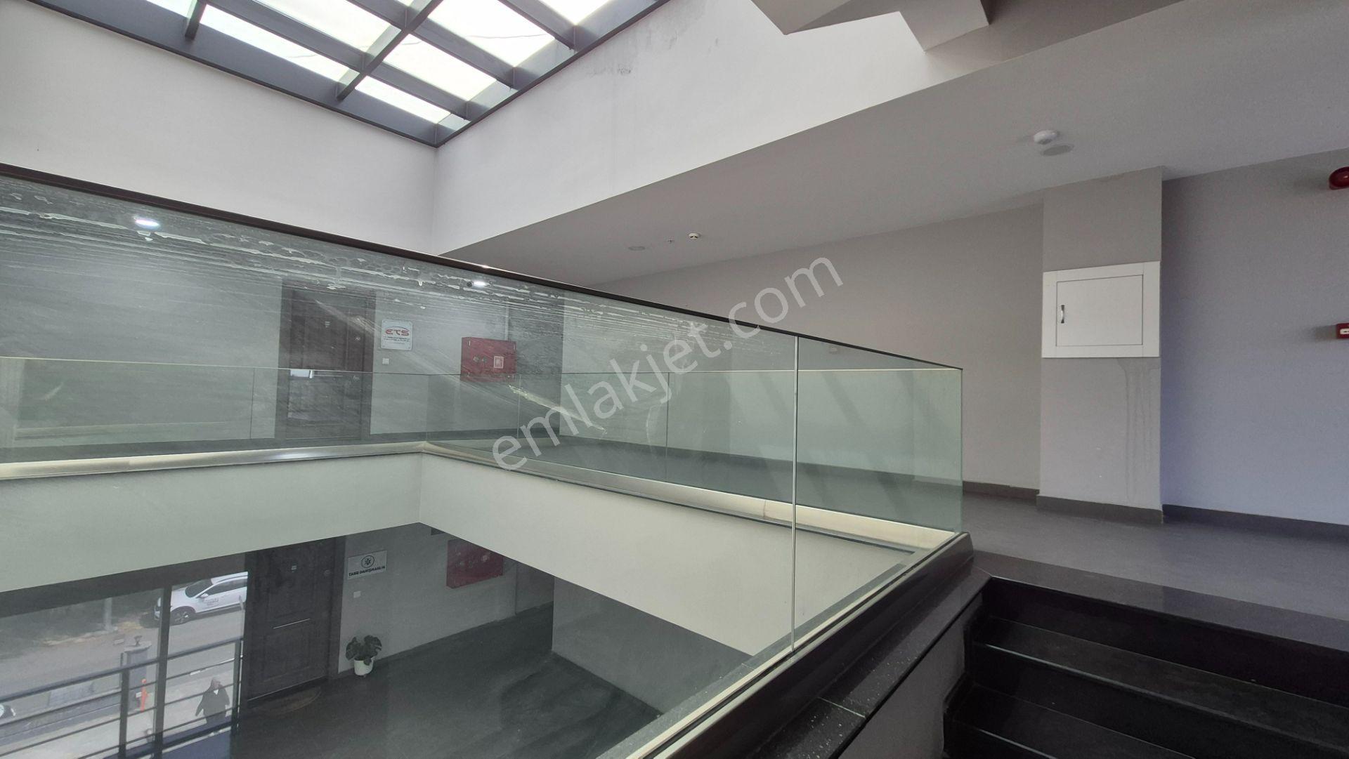 Tunatan Kavşağı Bu Yapı Centrum’da 2 Odalı 65 M² Lüks Kiralık Ofis - Görsel 23