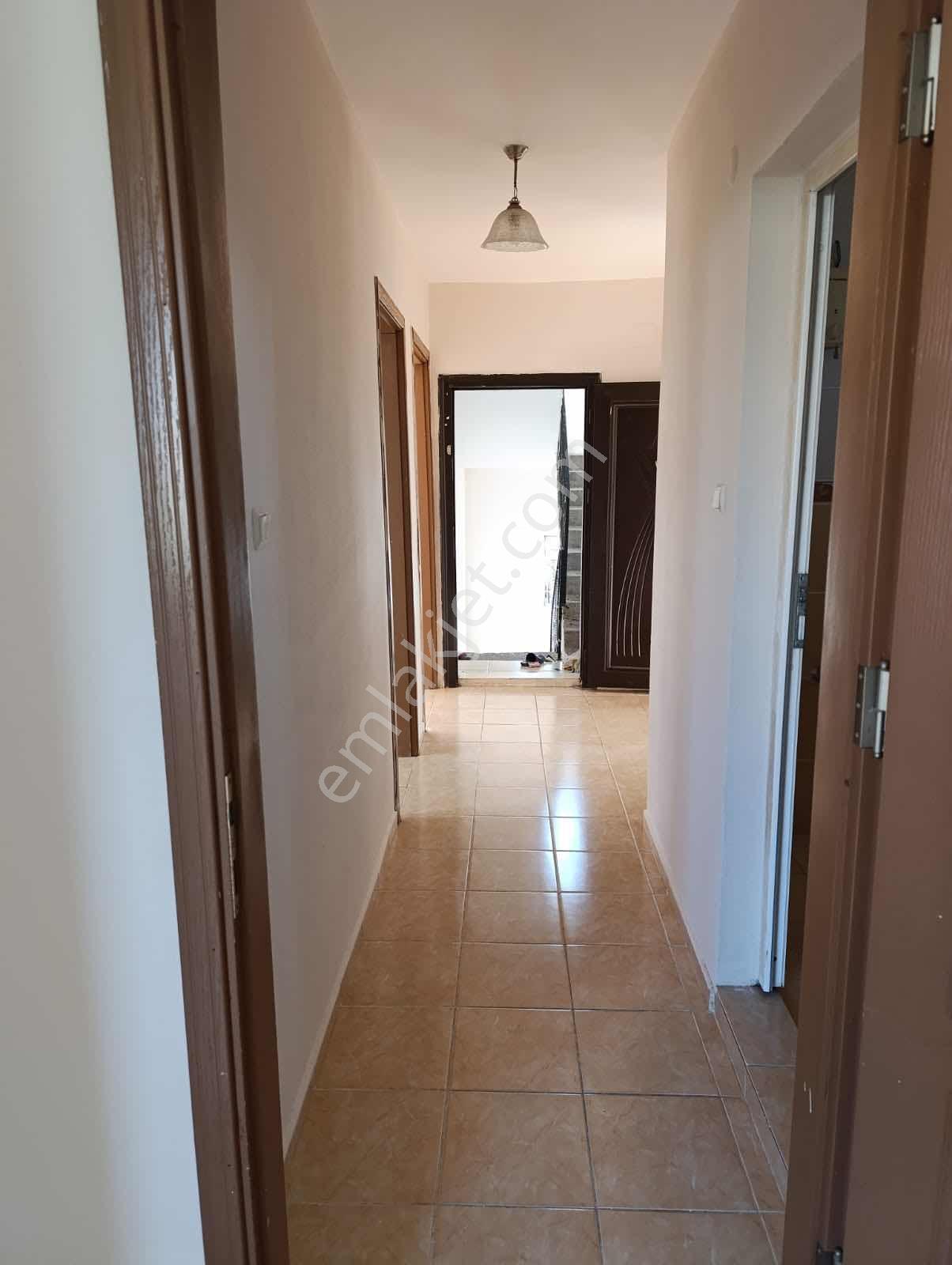 Yıldırım Beyazıt Mh. 2+1 Geniş Oturumlu 2 Nci Kat Kiralıktır - Görsel 15