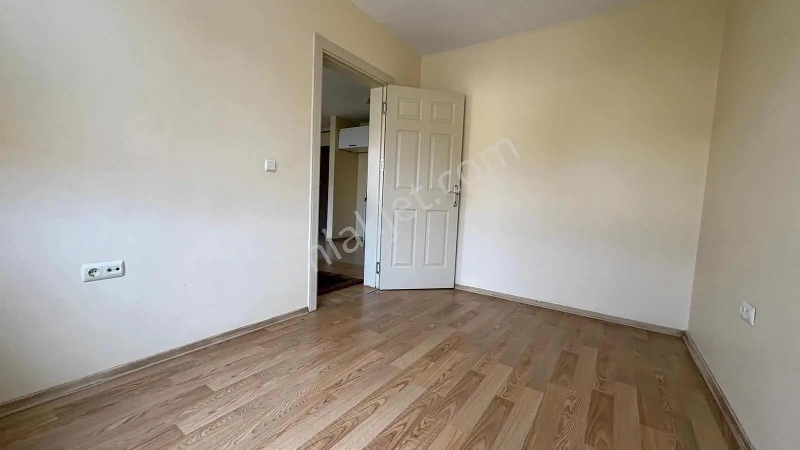 Tuncaygül'den Kiralık 1+1 Daire - Görsel 12