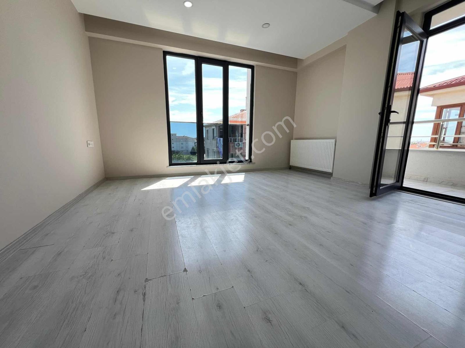 Çobançeşmede Kullanışlı 2+1 Kiralık Daire - Görsel 10