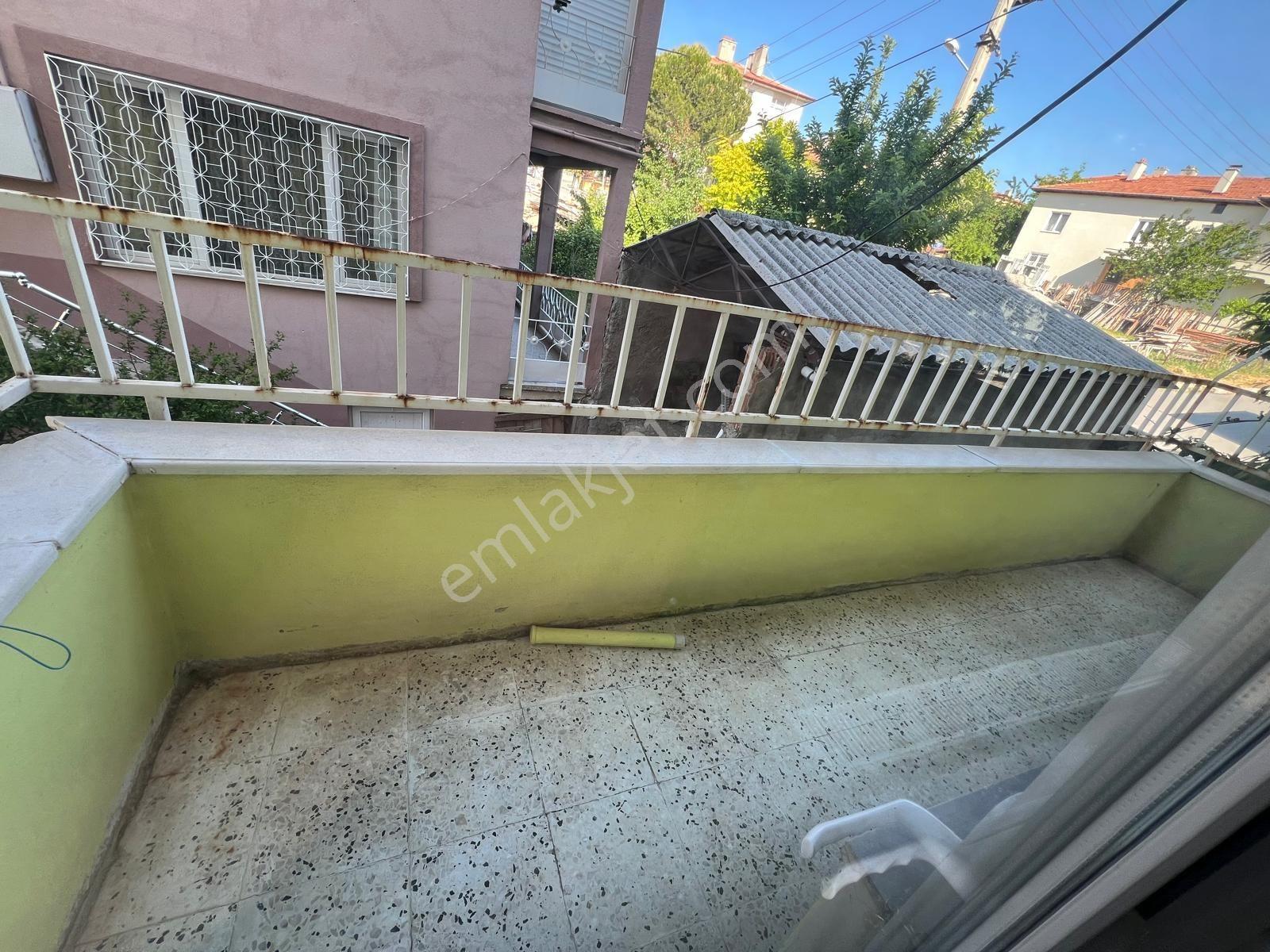 Arkadaş Emlaktan Bahçelievler Mah. Karşıyaka Sokakta 3+1 Satılık Daire - Görsel 16