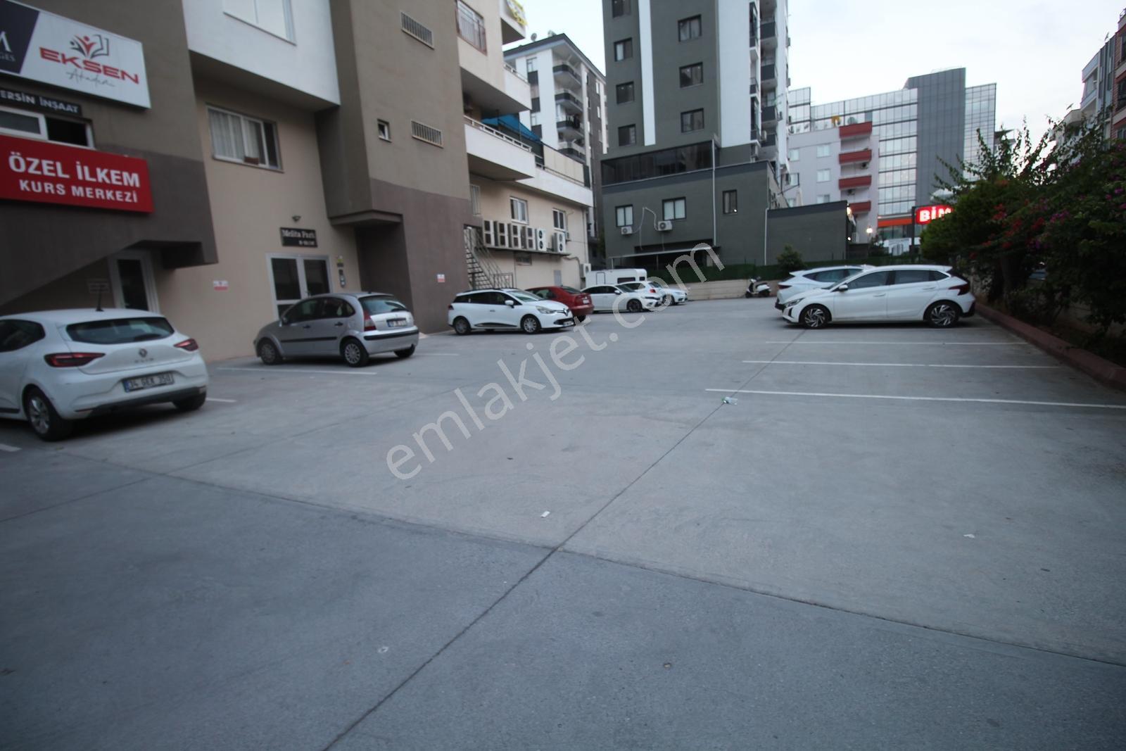 İdol'den Gmk'da Deniz Manzaralı,giyinme Odalı,çift Banyolu Geniş - Görsel 29