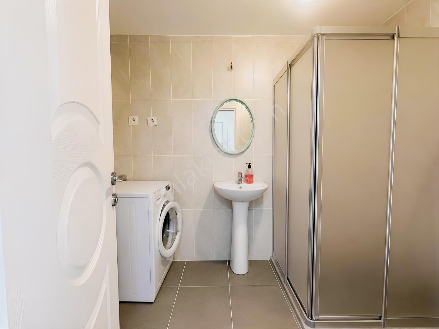 Menderes'te Denizhan 2 Sitesinde Kiralık 3+1 Daire - Görsel 27