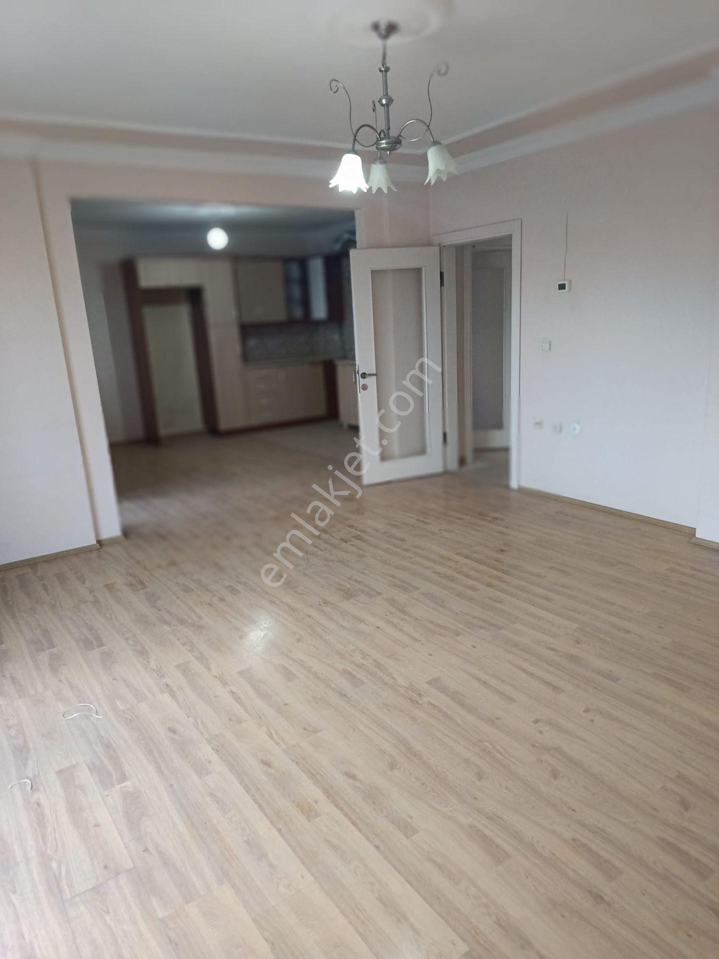 A.y.s. Gayrimenkul Den Satılık 118 M2 2+1 Daire - Görsel 4