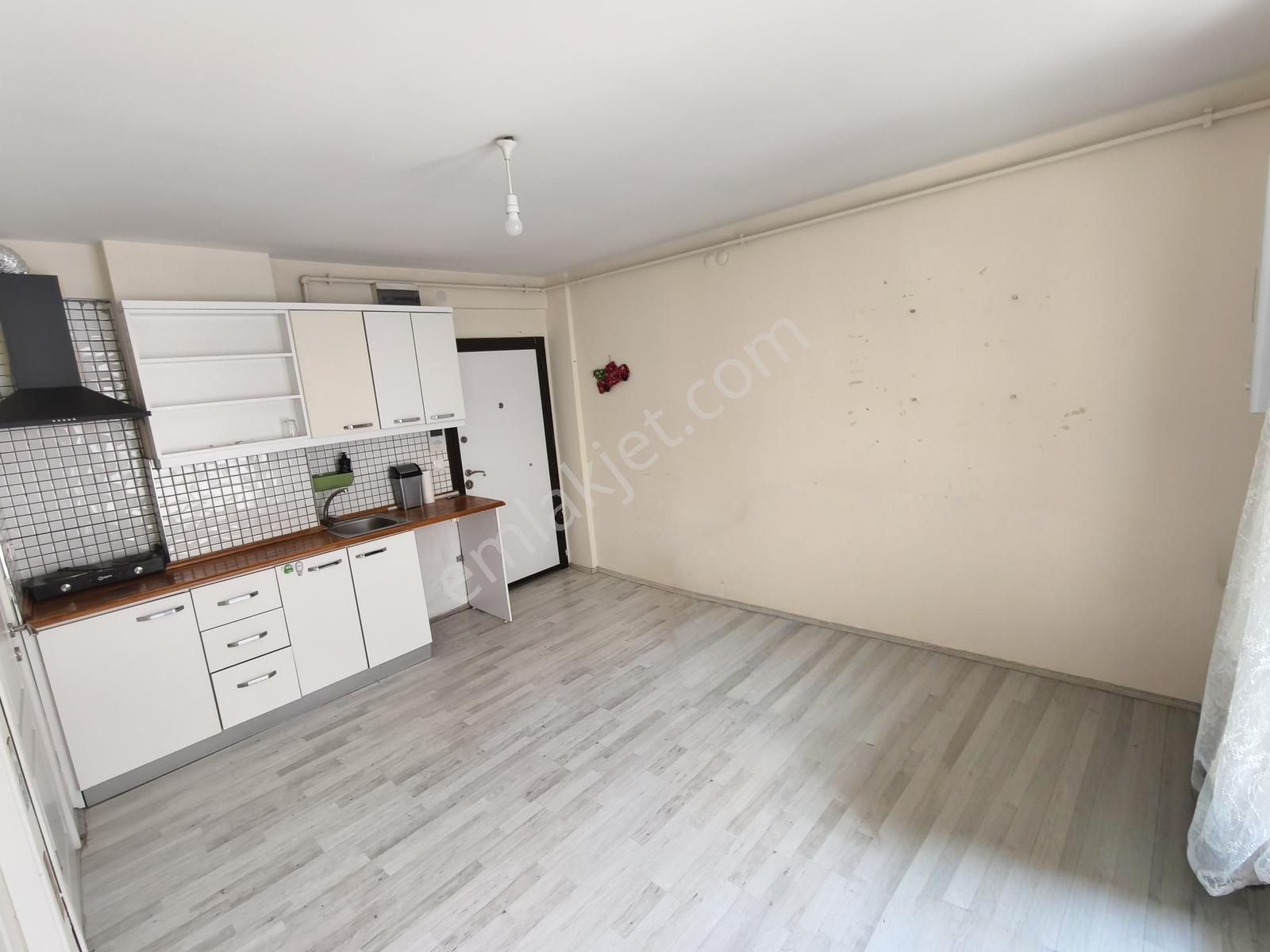 Pera'dan Büyükdere Mah. Kaplanlar Sok.üzeri Kiralık 1+1 Daire - Görsel 8