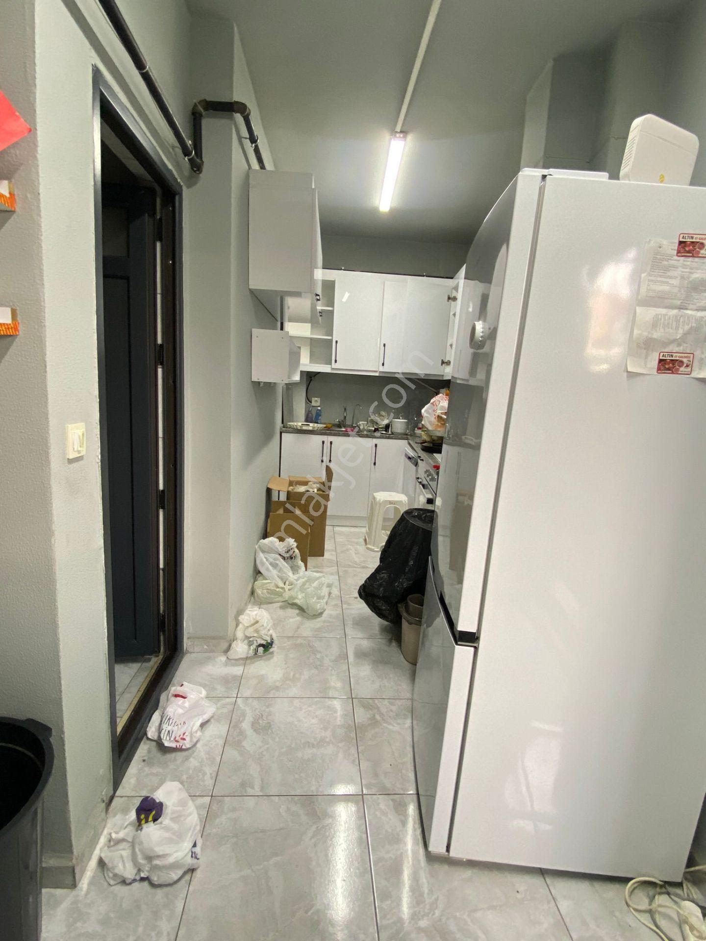 Acil Buca Güven Mahallesinde Okul Yakını Satılık Dükkan - Görsel 9