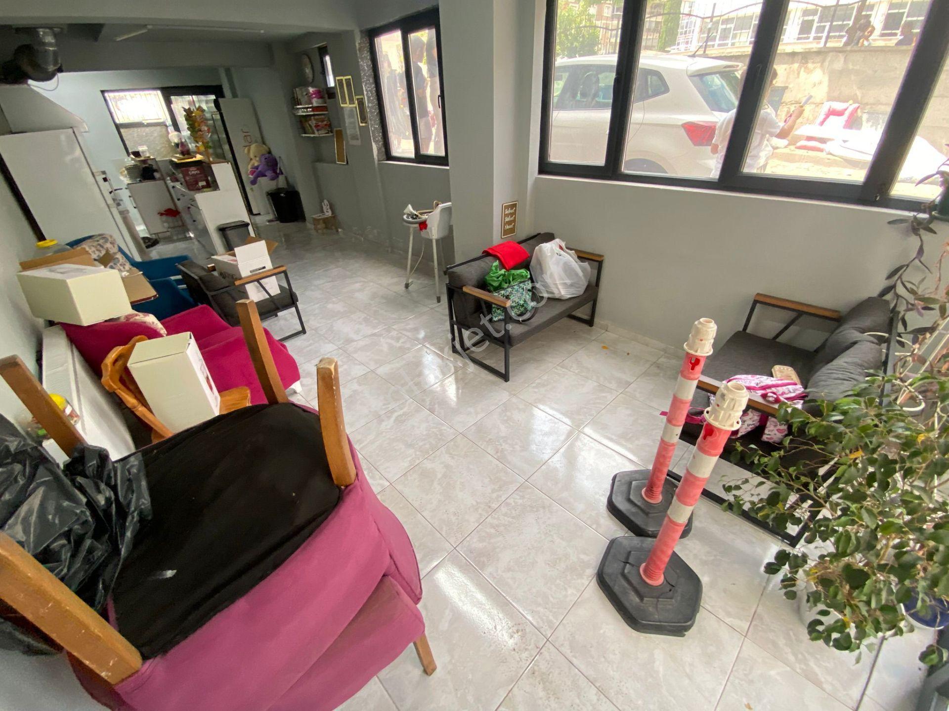 Acil Buca Güven Mahallesinde Okul Yakını Satılık Dükkan - Görsel 7