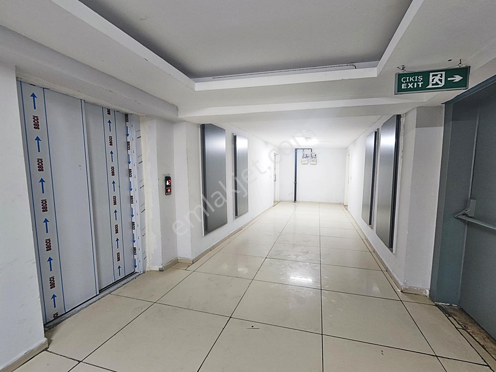 Beylikdüzü Site İçinde Metrobüse Yakın Acil Satılık 3+1 Daire !! - Görsel 10