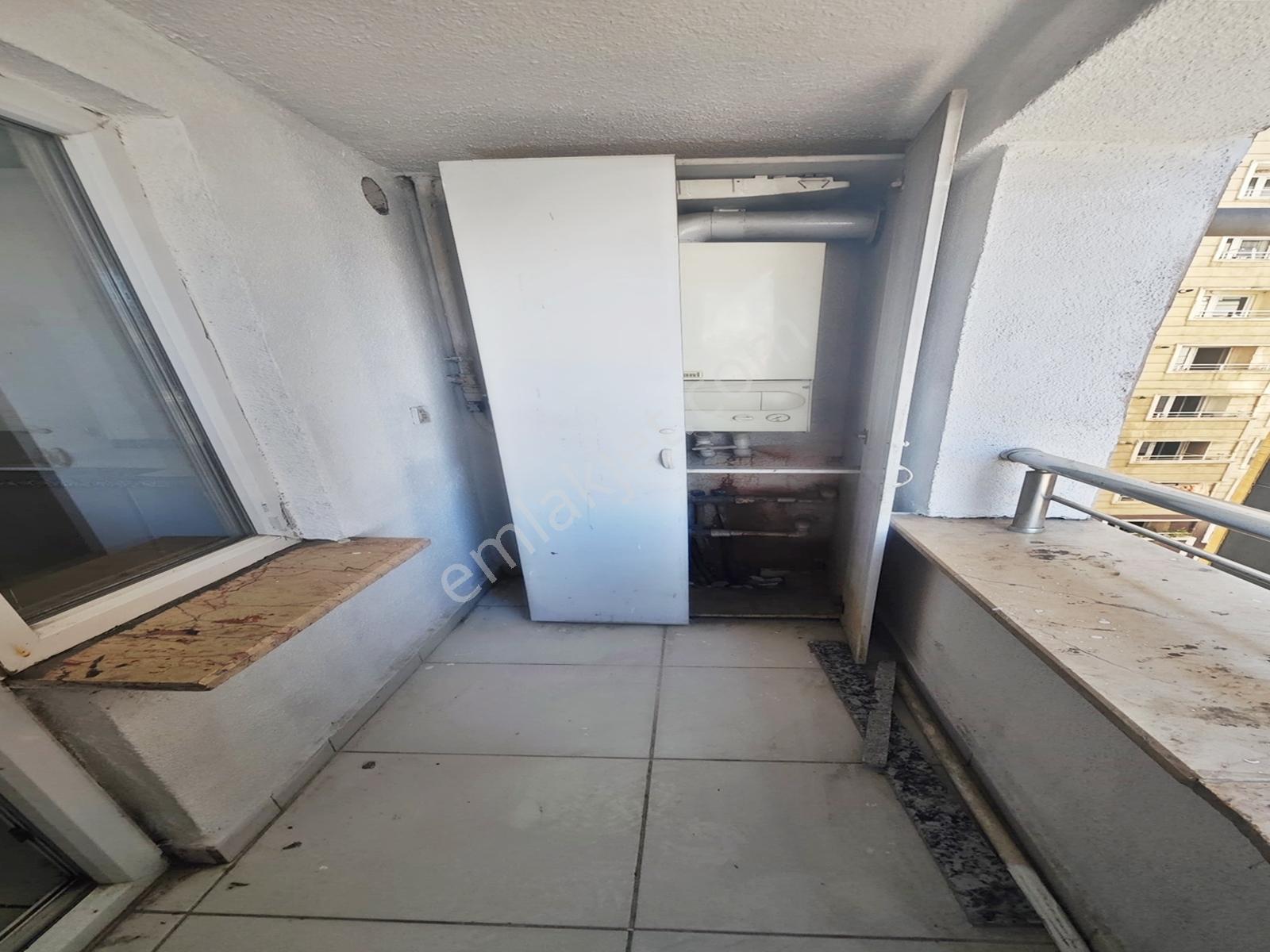 Beylikdüzü Site İçinde Metrobüse Yakın Acil Satılık 3+1 Daire !! - Görsel 5