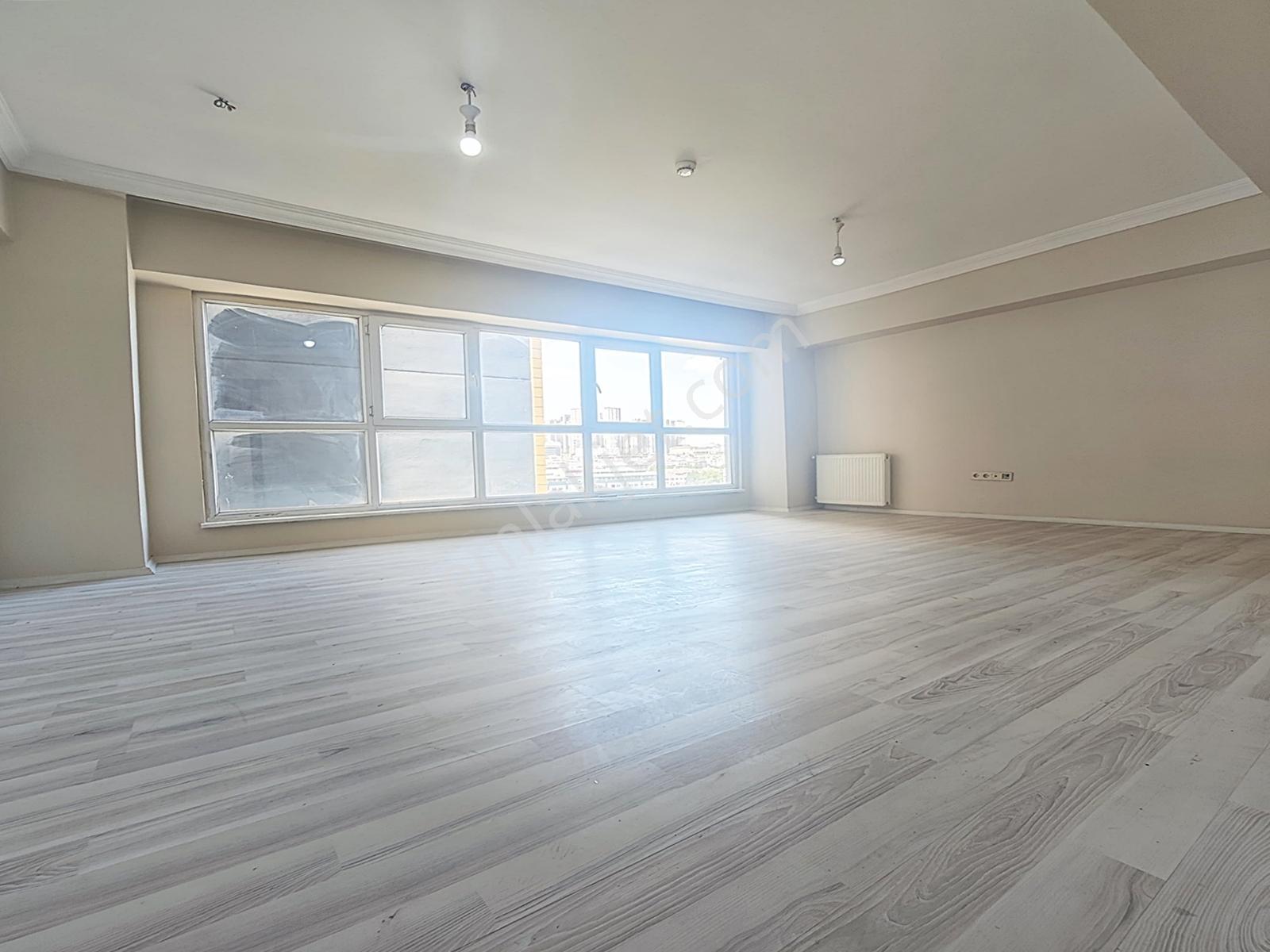 Beylikdüzü Site İçinde Metrobüse Yakın Acil Satılık 3+1 Daire !! - Görsel 7