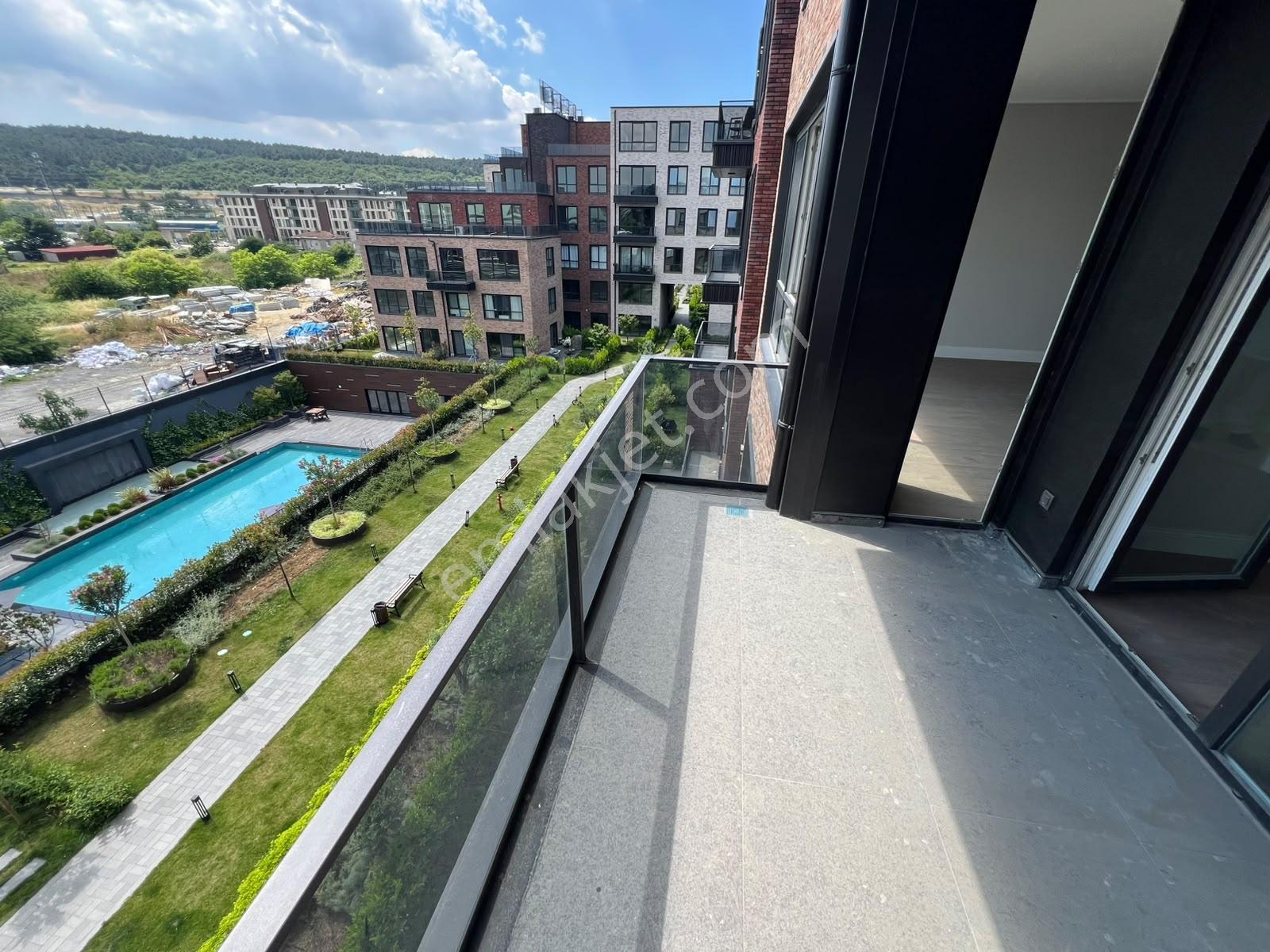 Pegaas'tan Evinpark Göktürk Sitesi'nde 3+1 Arakat Kiralık Daire - Görsel 22