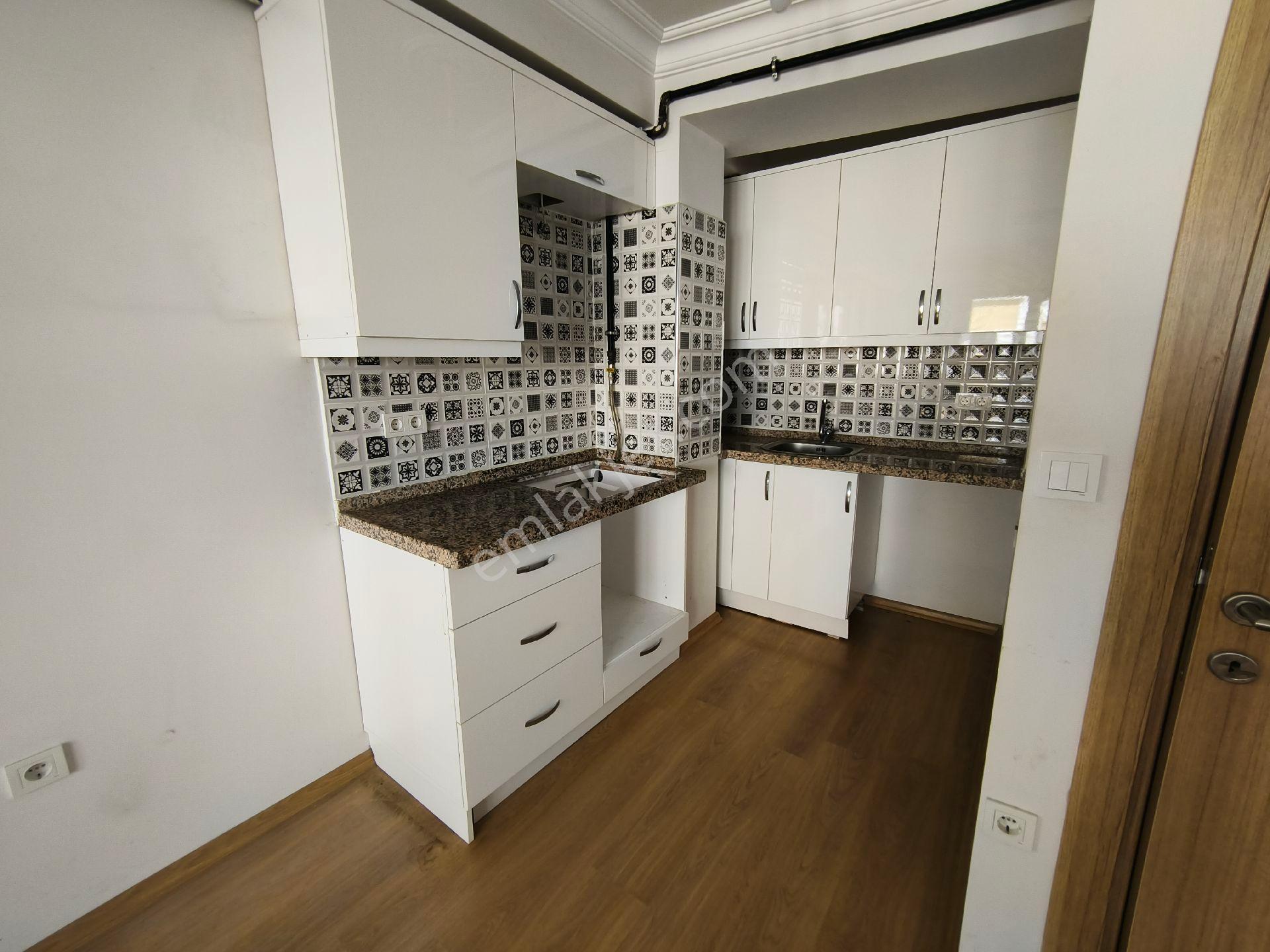 Güneyden Temiz 2+1.80m2 Açık Mutfaklı Ara Kat Daire - Görsel 8