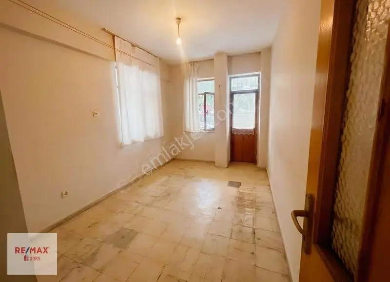 Varlık Mahallesi Merkezi Konumda Uygun Fiyatlı Satılık Daire - Görsel 7
