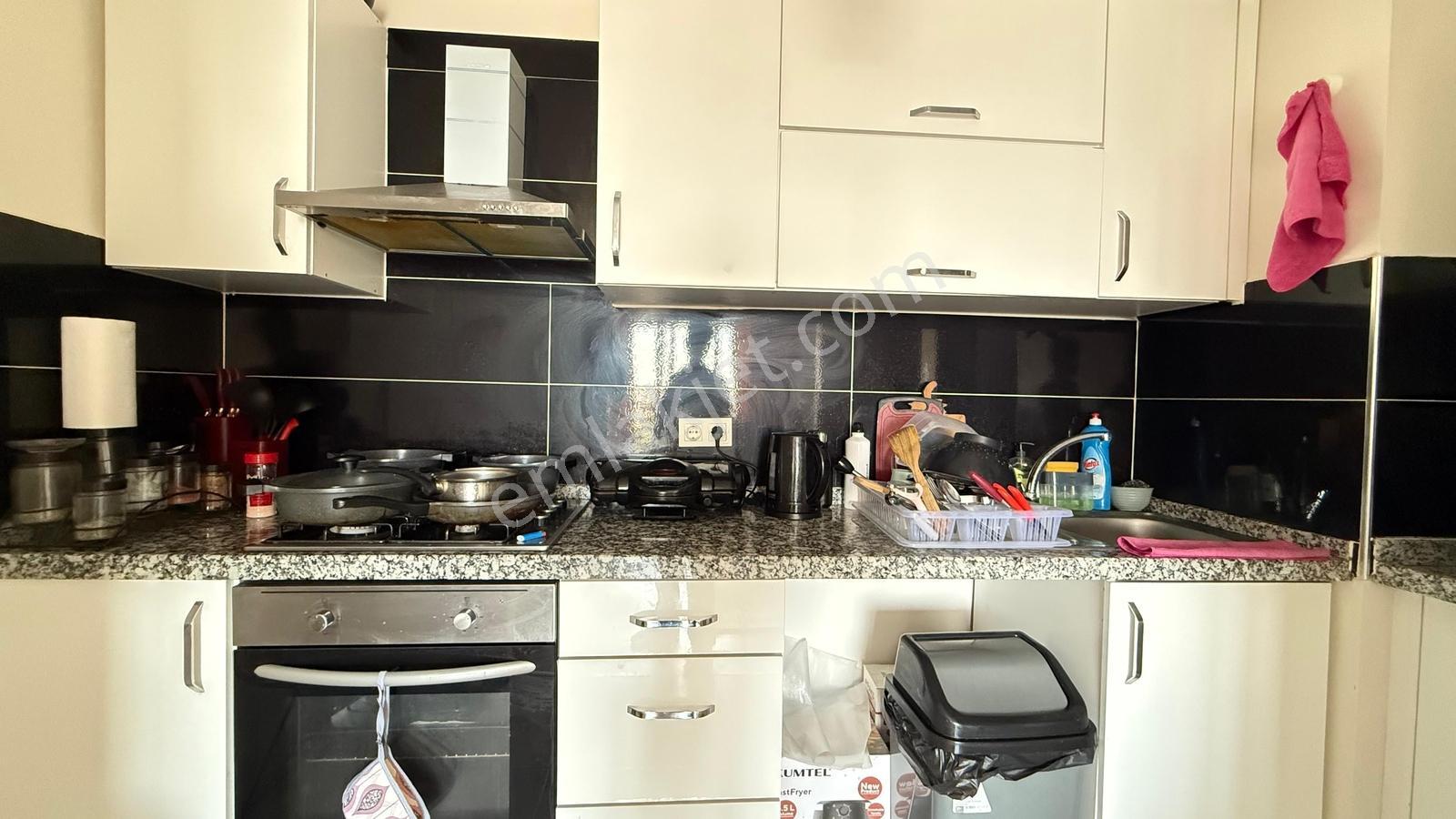 İlka'dan Pasha Towers Full Eşyalı Kiralık Daire Metrobüse 5 Dk - Görsel 2