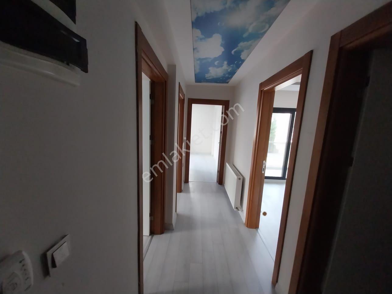 Ultra Lüks Güvenlikli Havuzlu Sitede 3+1 Daire - Görsel 6