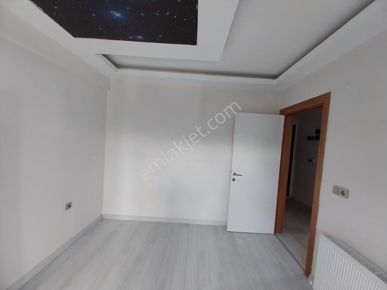 Ultra Lüks Güvenlikli Havuzlu Sitede 3+1 Daire - Görsel 18