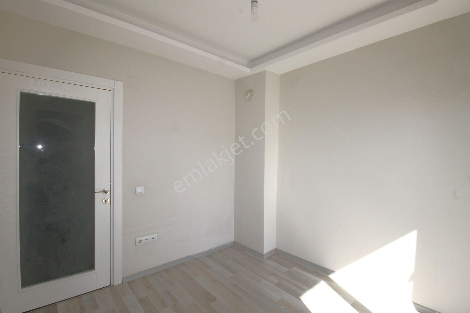 Retro’dan Tıp Fakültesi Yürüyüş Mesafesinde Olacağınız Kiralık 2+1 - Görsel 8
