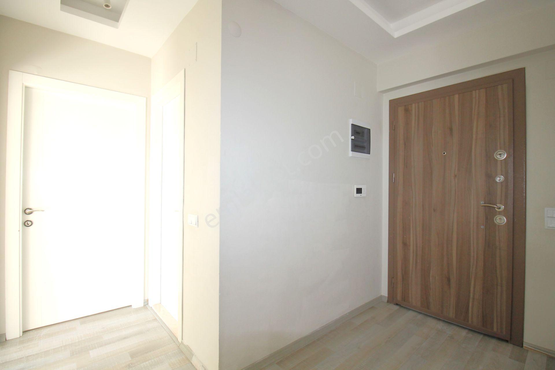 Retro’dan Tıp Fakültesi Yürüyüş Mesafesinde Olacağınız Kiralık 2+1 - Görsel 23