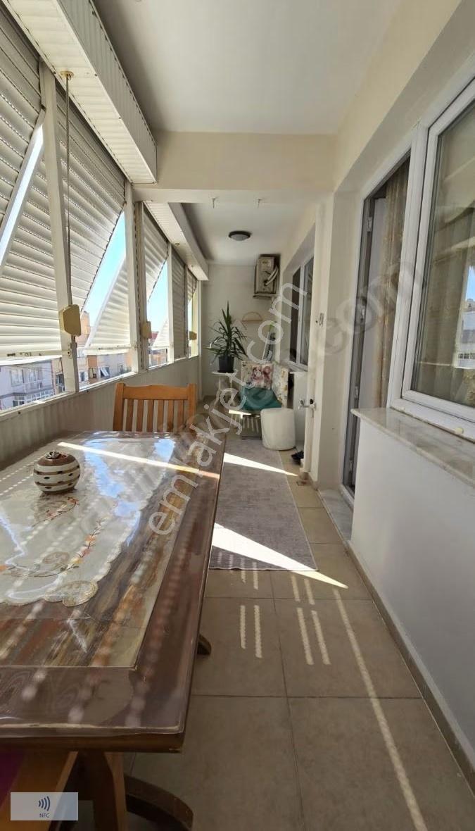 Bornova Kızılay Mahallesinde Satılık 3+1 Daire - Görsel 10