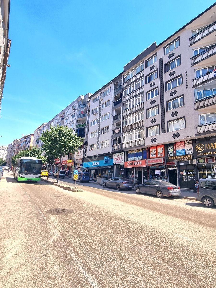 Metroya 3 Dk Cadde Üzeri 3+1 Asansörlü Otoparklı Satılık Daire - Görsel 32