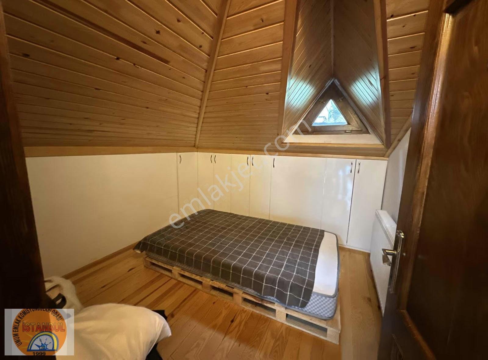 Boğazkent Konaklarında Havuz Manzaralı 4+2 Kiralık Villa - Görsel 30