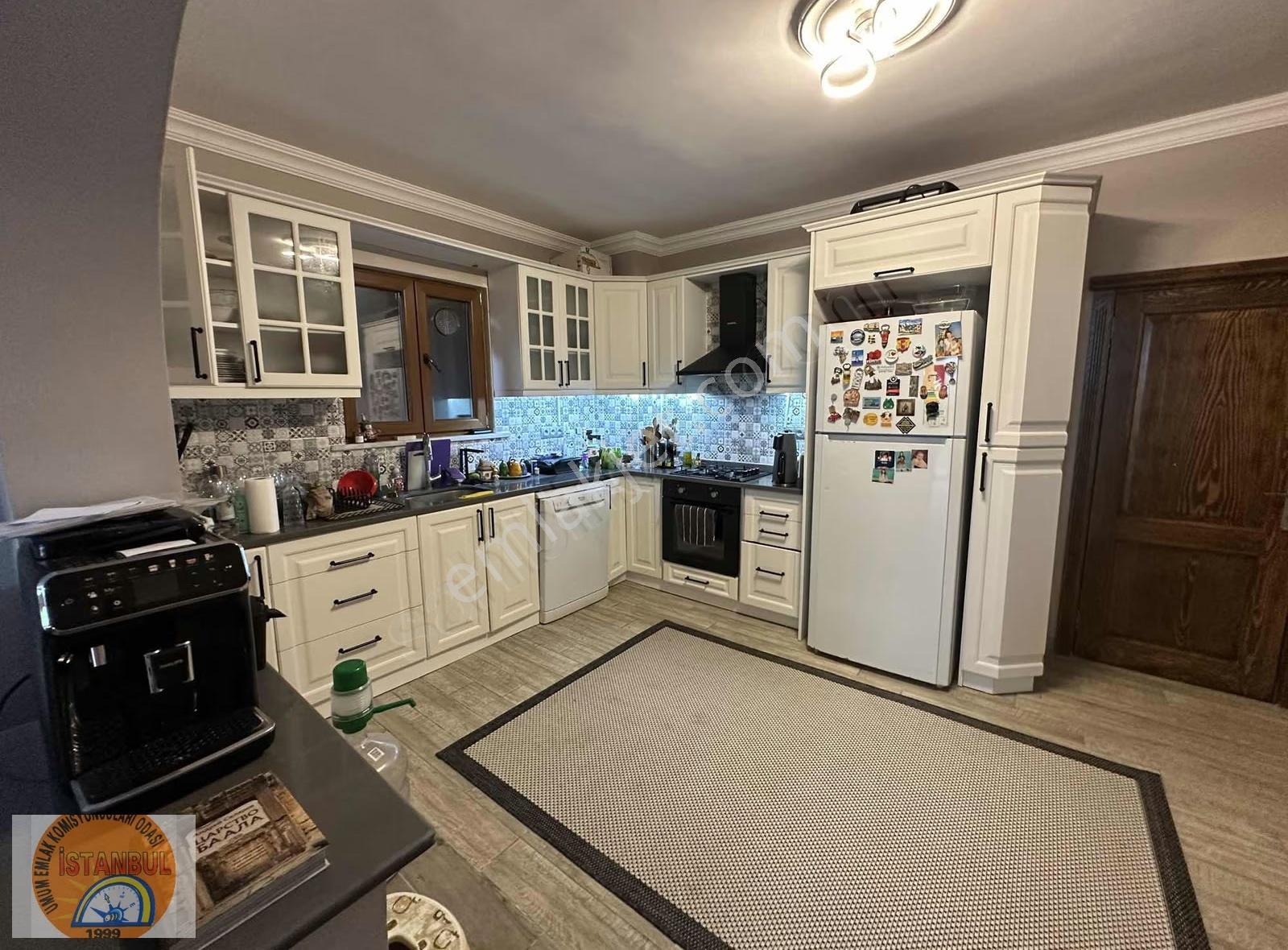 Boğazkent Konaklarında Havuz Manzaralı 4+2 Kiralık Villa - Görsel 3