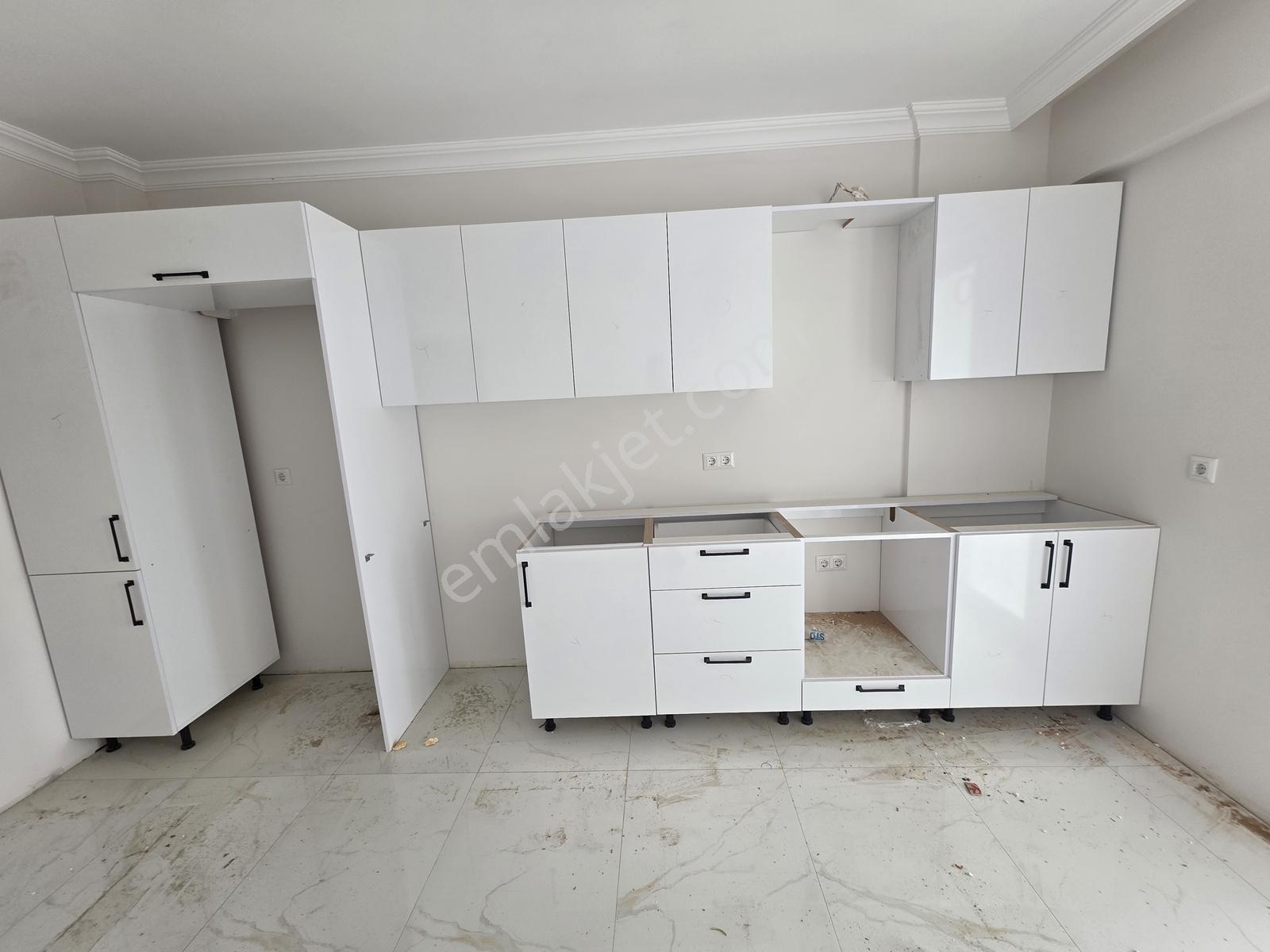 Ermax'dan Yalıncakta 180 M2 5.kat Manzaralı 3+1 Fırsat Daire - Görsel 18