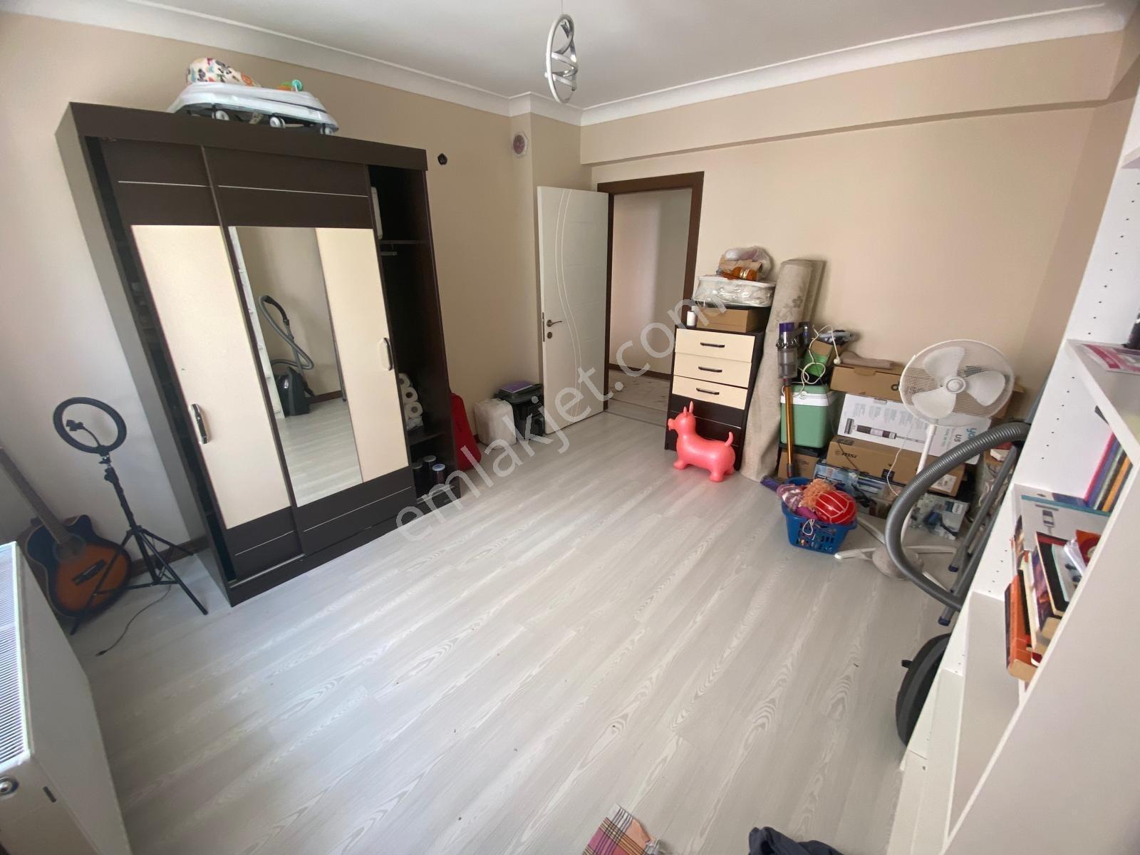 Eksen'den Güneşevler Merkezde Ara Kat Ön Cephe Kiralık 3+1 Daire - Görsel 17