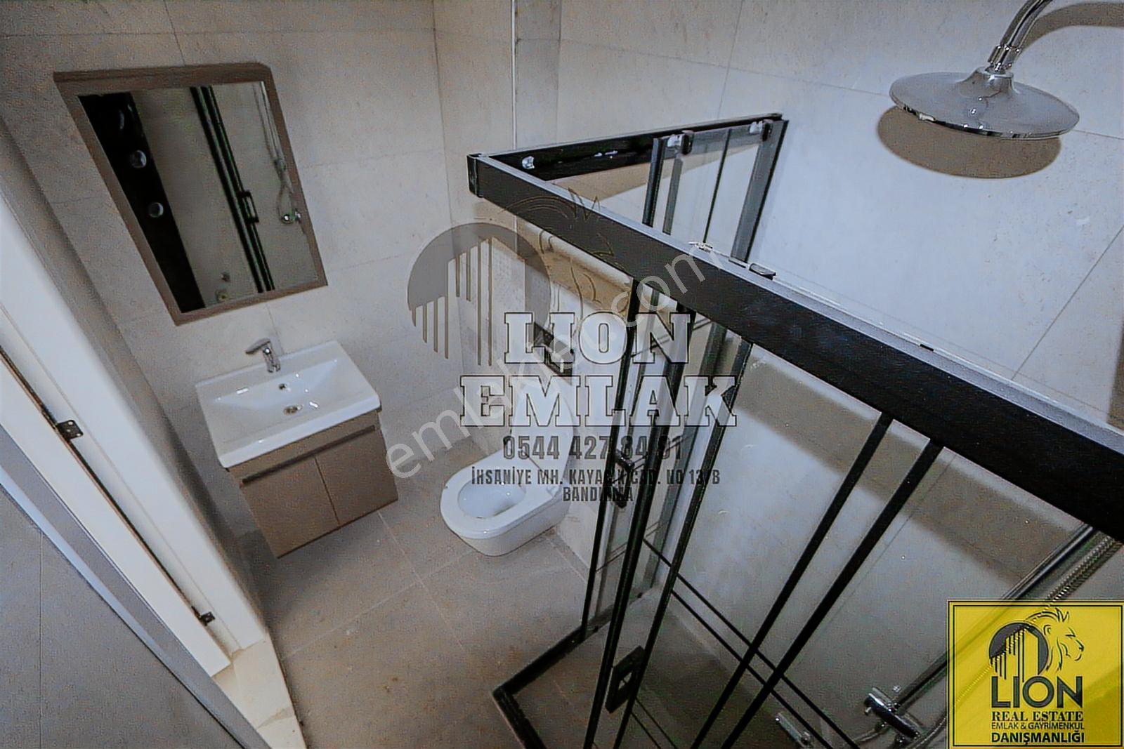 Lıon Emlak'tan Ayyıldız'da Lüks Tasarım 1+1 Kiralık Arakat Daire - Görsel 28