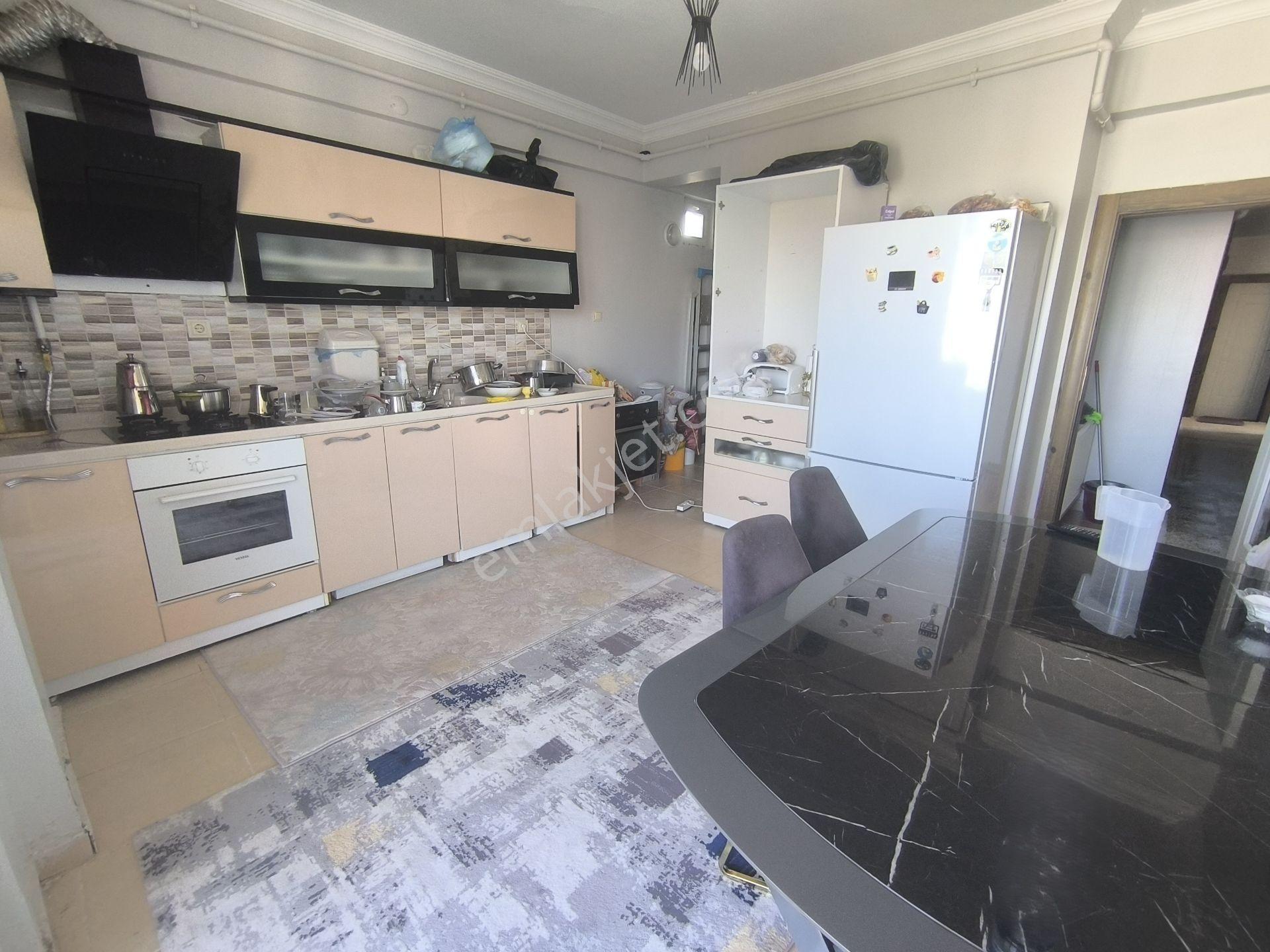 Adıyaman Mimar Sinan Mahallesinde Kiralık 3+1 Ferah Daire - Görsel 8