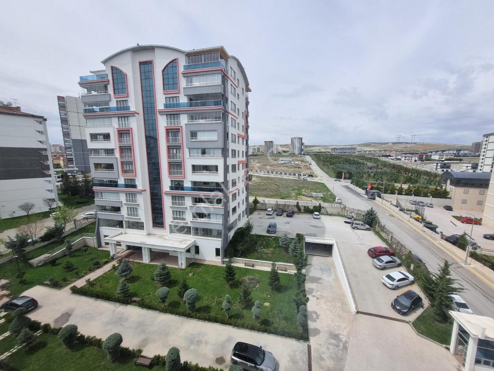 Irmak Emlak-bağlıca Satılık Kapalı Otoparklı Ara Kat 4+1 Daire - Görsel 13