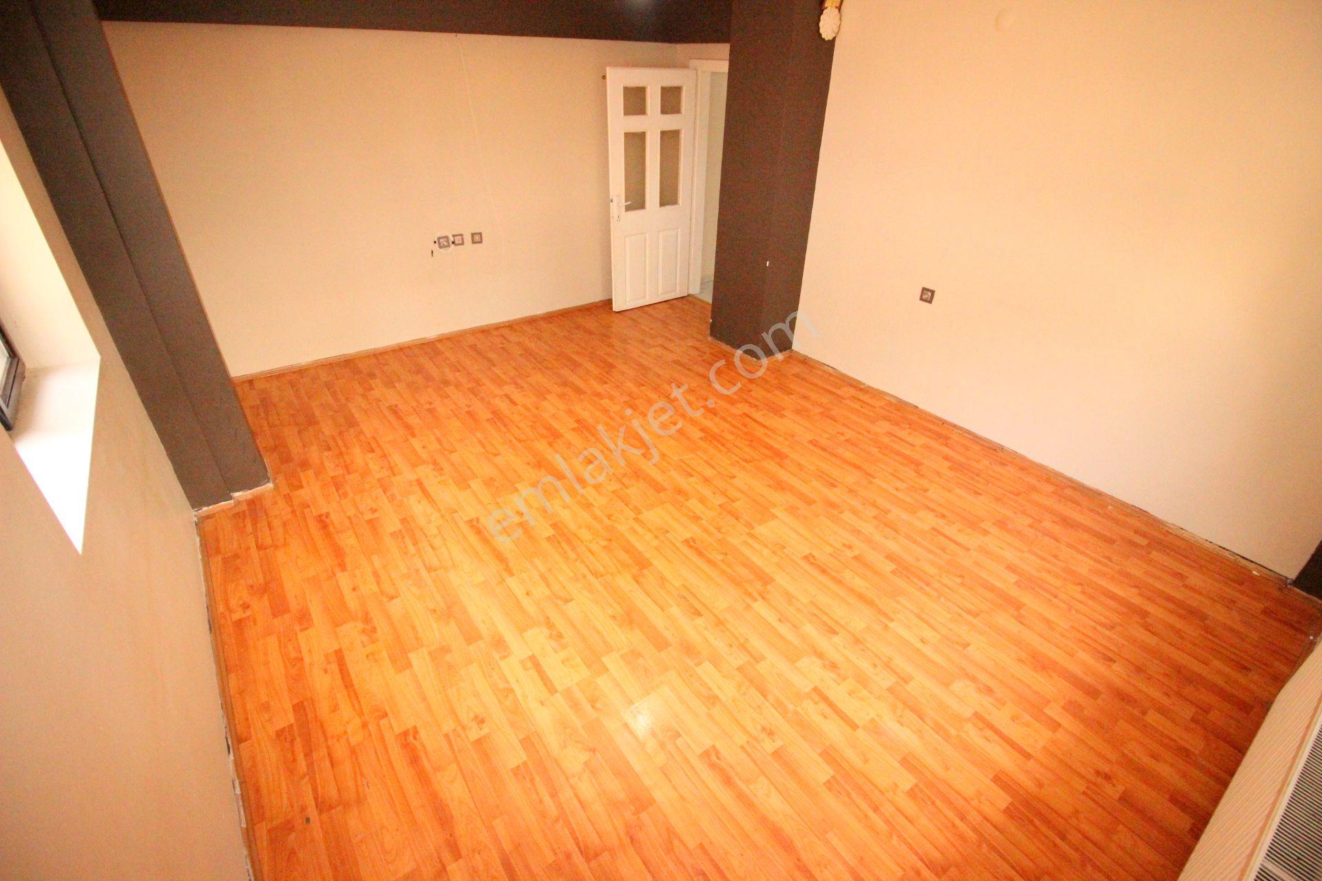 Hemdem Gayrimenkul'den Atakent'te 14.cadde Yanı Merkezi Konumda 2+1 Kiralık Daire - Görsel 13