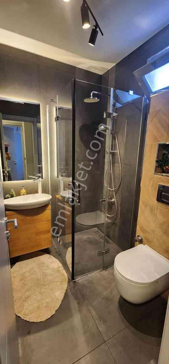 Bulgurlu 'da Metroya Yakın Lüks Eşyalı Kiralık 2+1 Daire - Görsel 21
